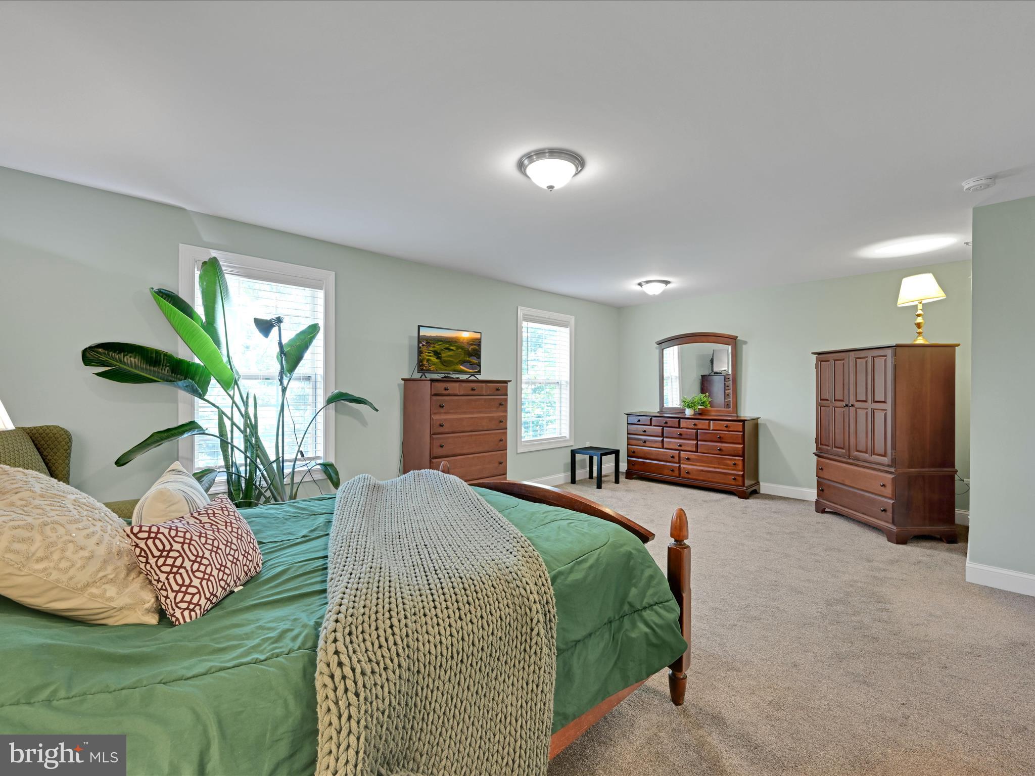 LOCUST RIDGE - Residential