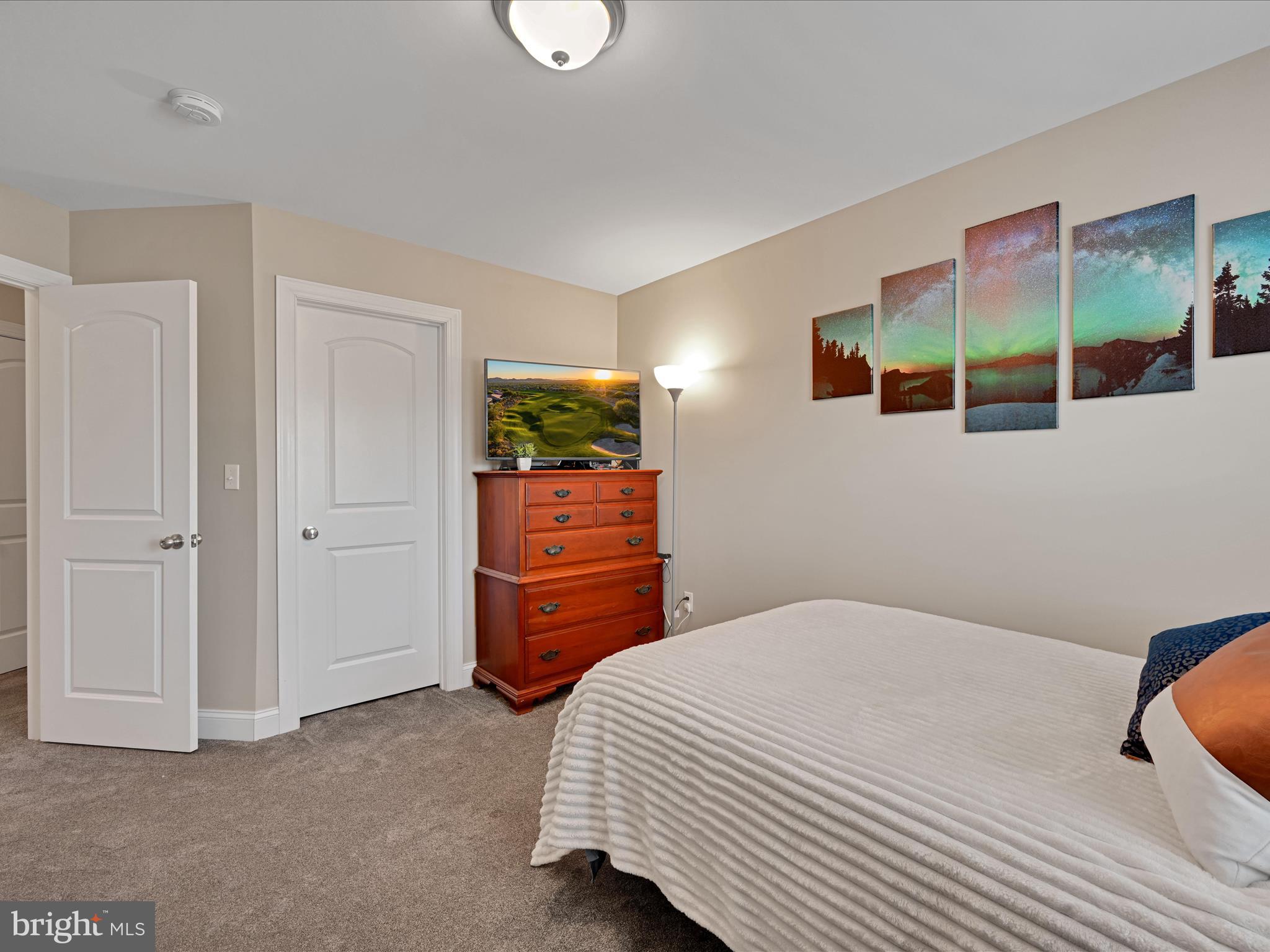 LOCUST RIDGE - Residential