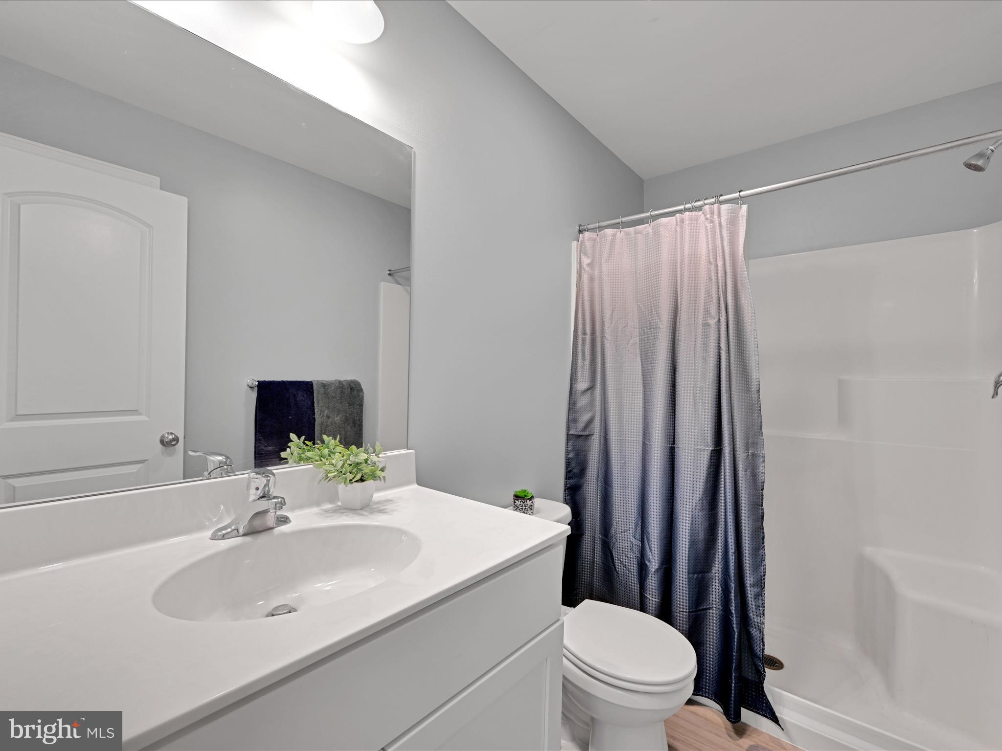 LOCUST RIDGE - Residential