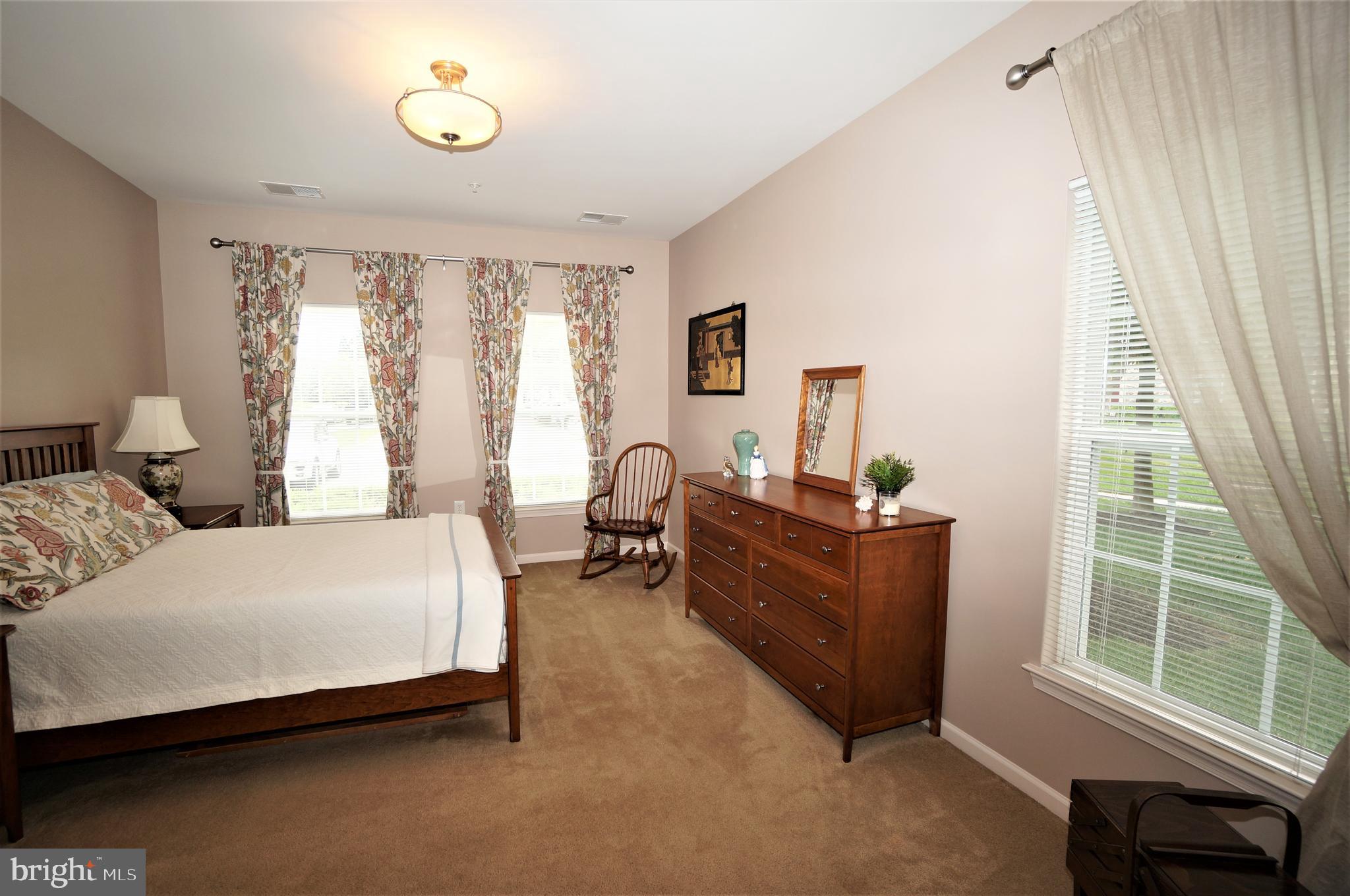 COURTYARDS AT WAVERLY WOODS EAST - Residential