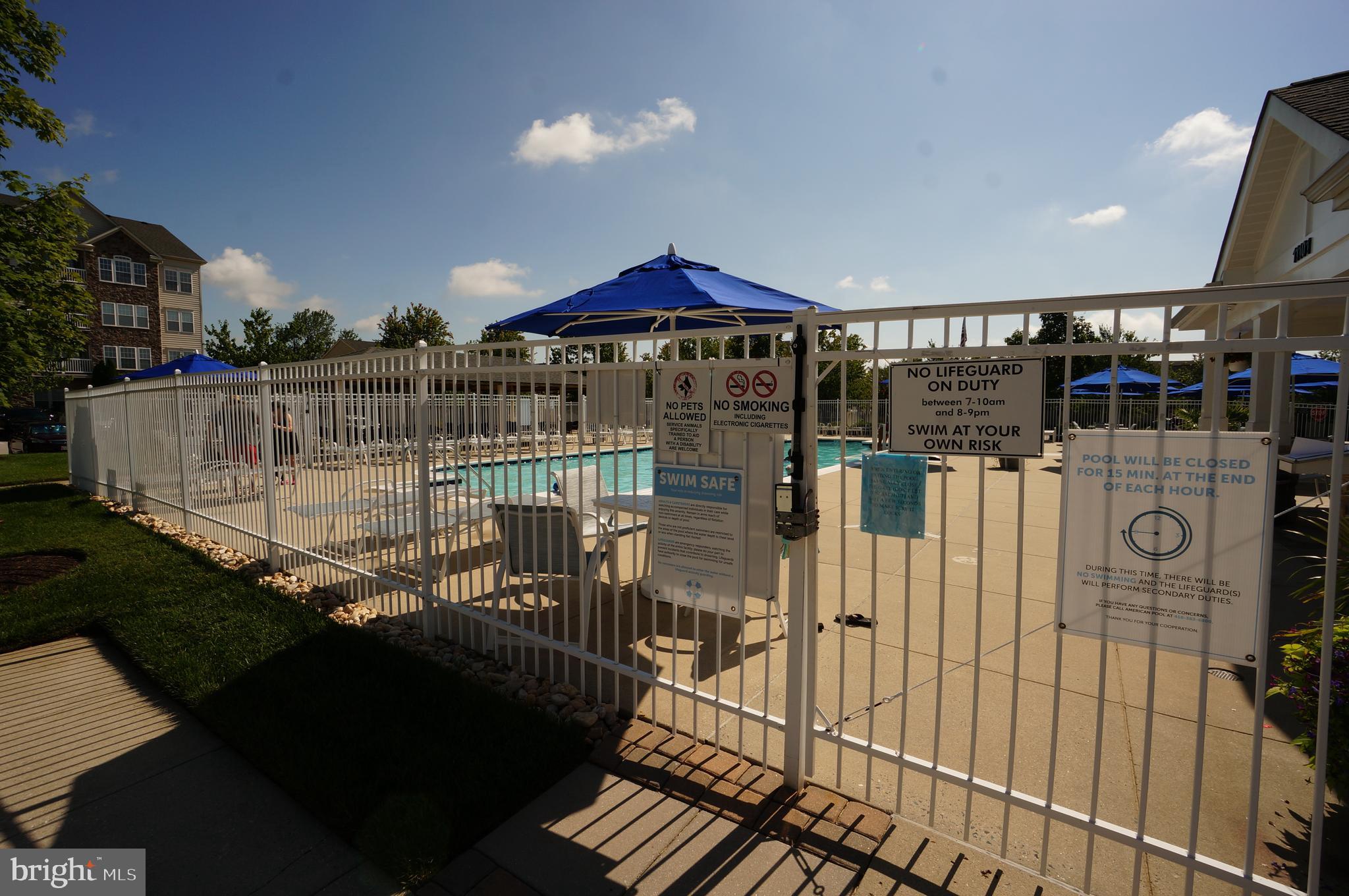 COURTYARDS AT WAVERLY WOODS EAST - Residential