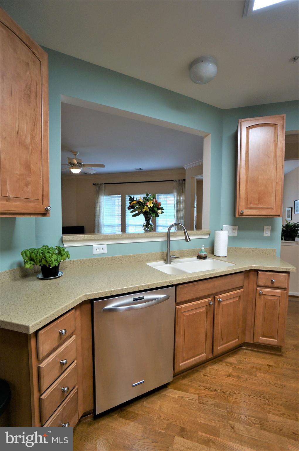 COURTYARDS AT WAVERLY WOODS EAST - Residential