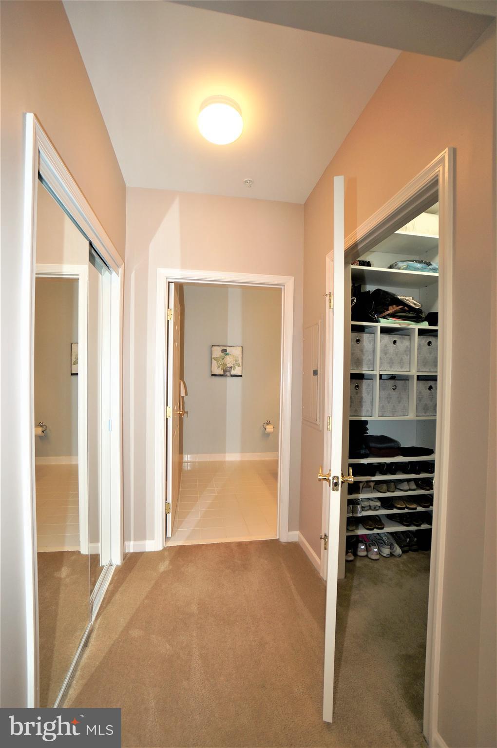 COURTYARDS AT WAVERLY WOODS EAST - Residential