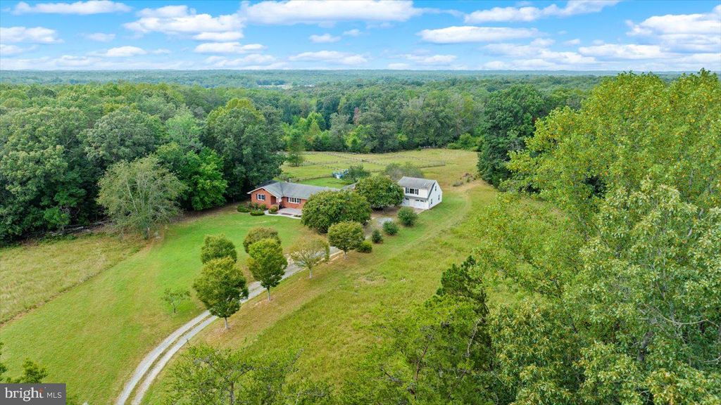 Photo of 45 Bowling Farm Lane, FREDERICKSBURG, VA 22406 (MLS # VAST2042768)