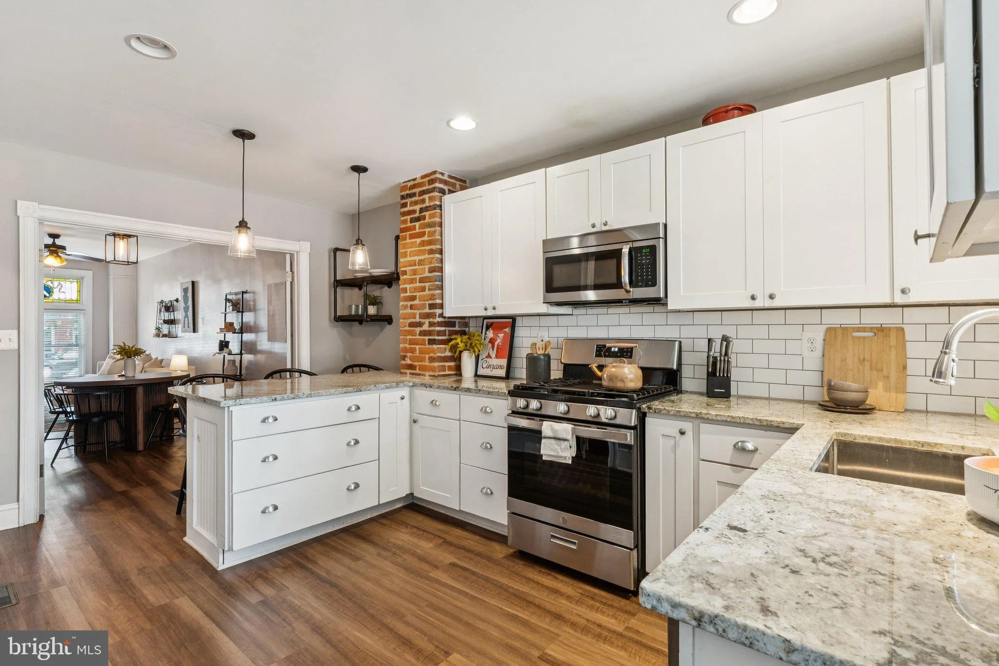 Baltimore, Maryland 21224, United States, 4 Bedrooms Bedrooms, ,3 BathroomsBathrooms,Residential,Active,183727