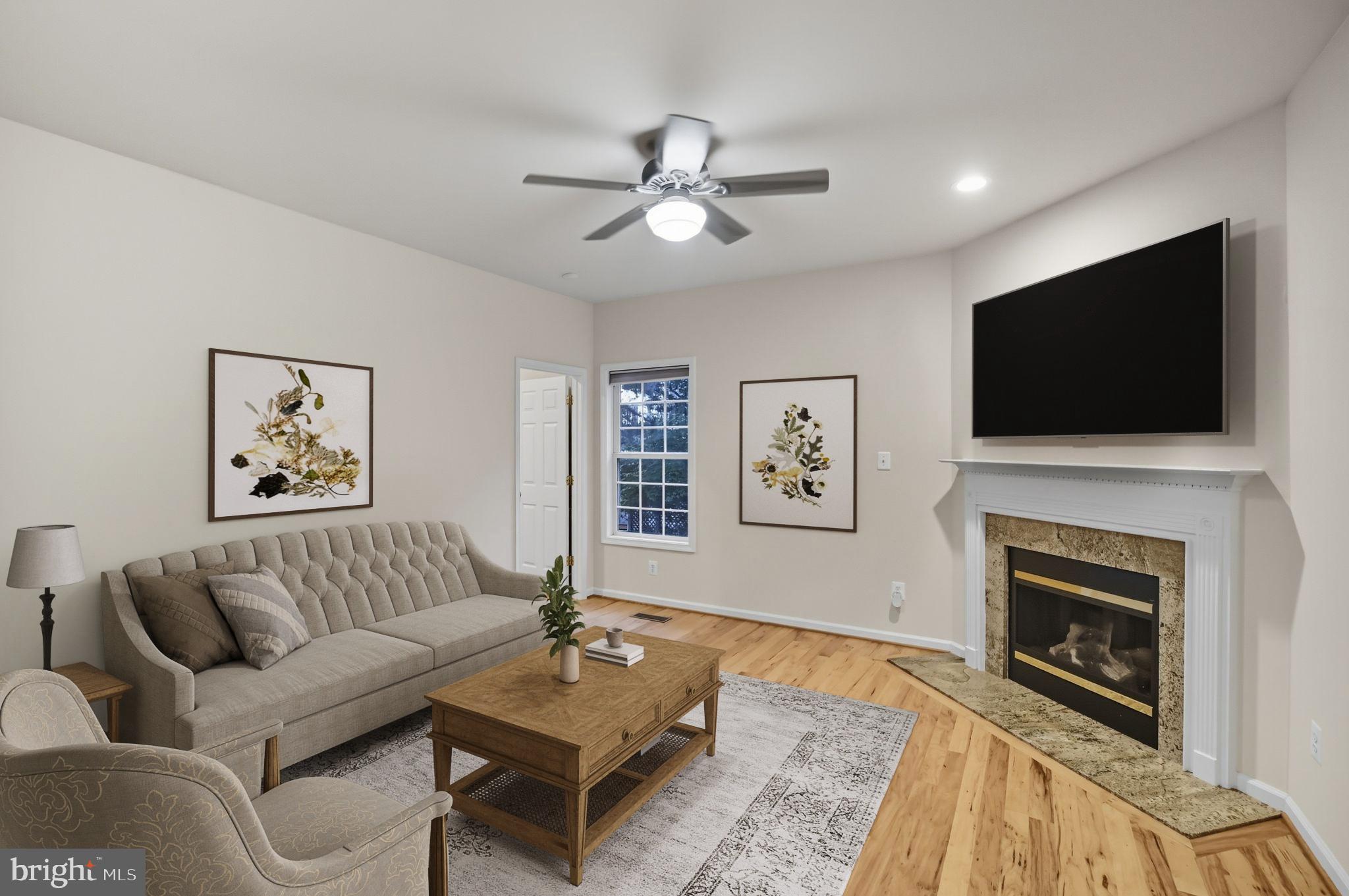 LAKE HOLIDAY ESTATES - Residential