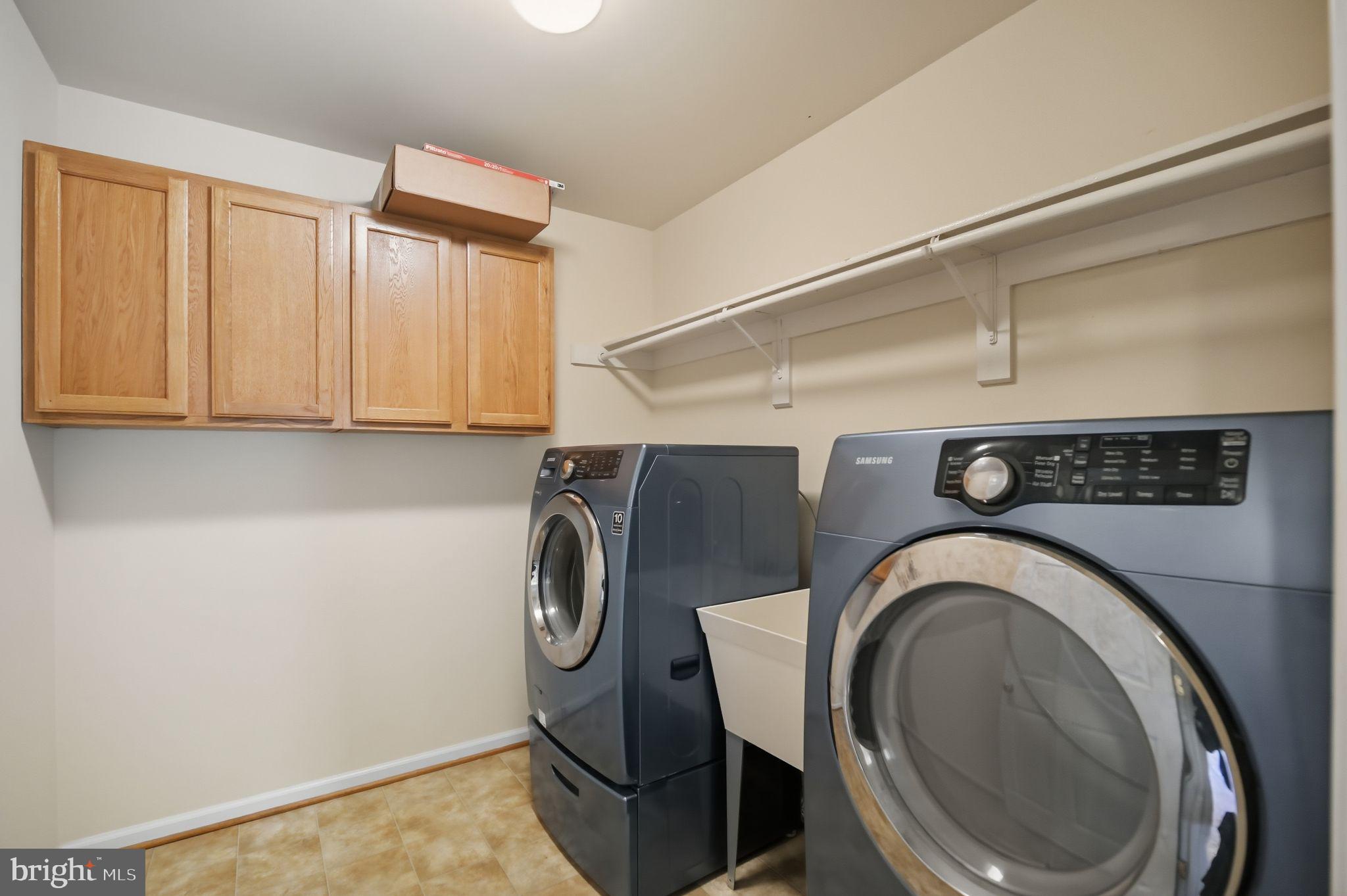 LAKE HOLIDAY ESTATES - Residential