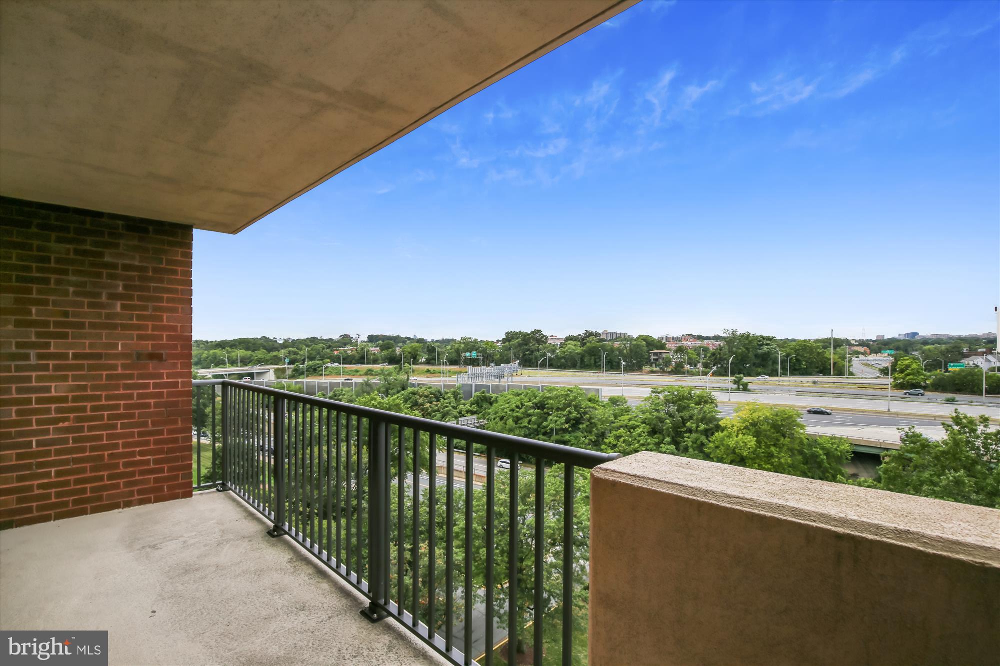 HORIZON HOUSE - Residential