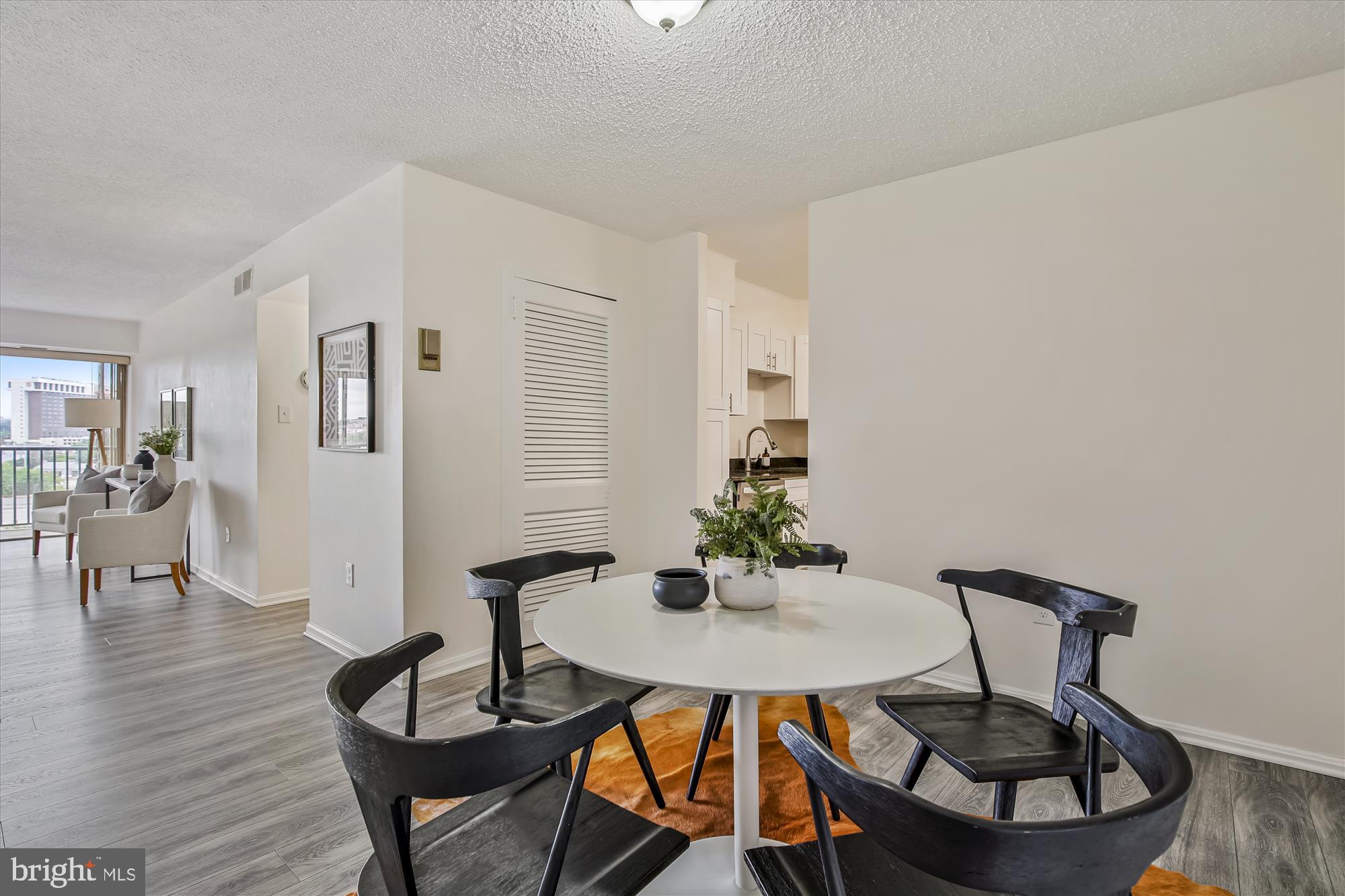 HORIZON HOUSE - Residential