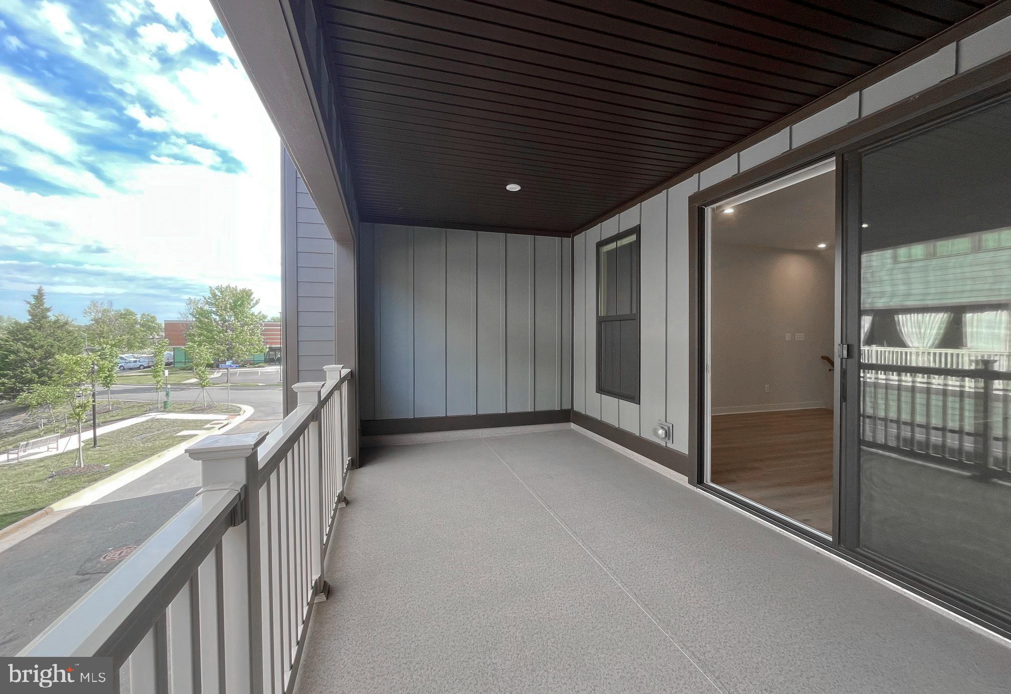 ELLIPSE AT WESTFIELDS - Residential