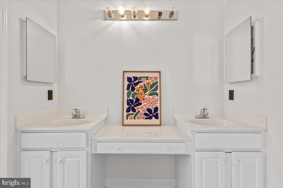 THE PRESERVE AT PISCATAWAY - Residential