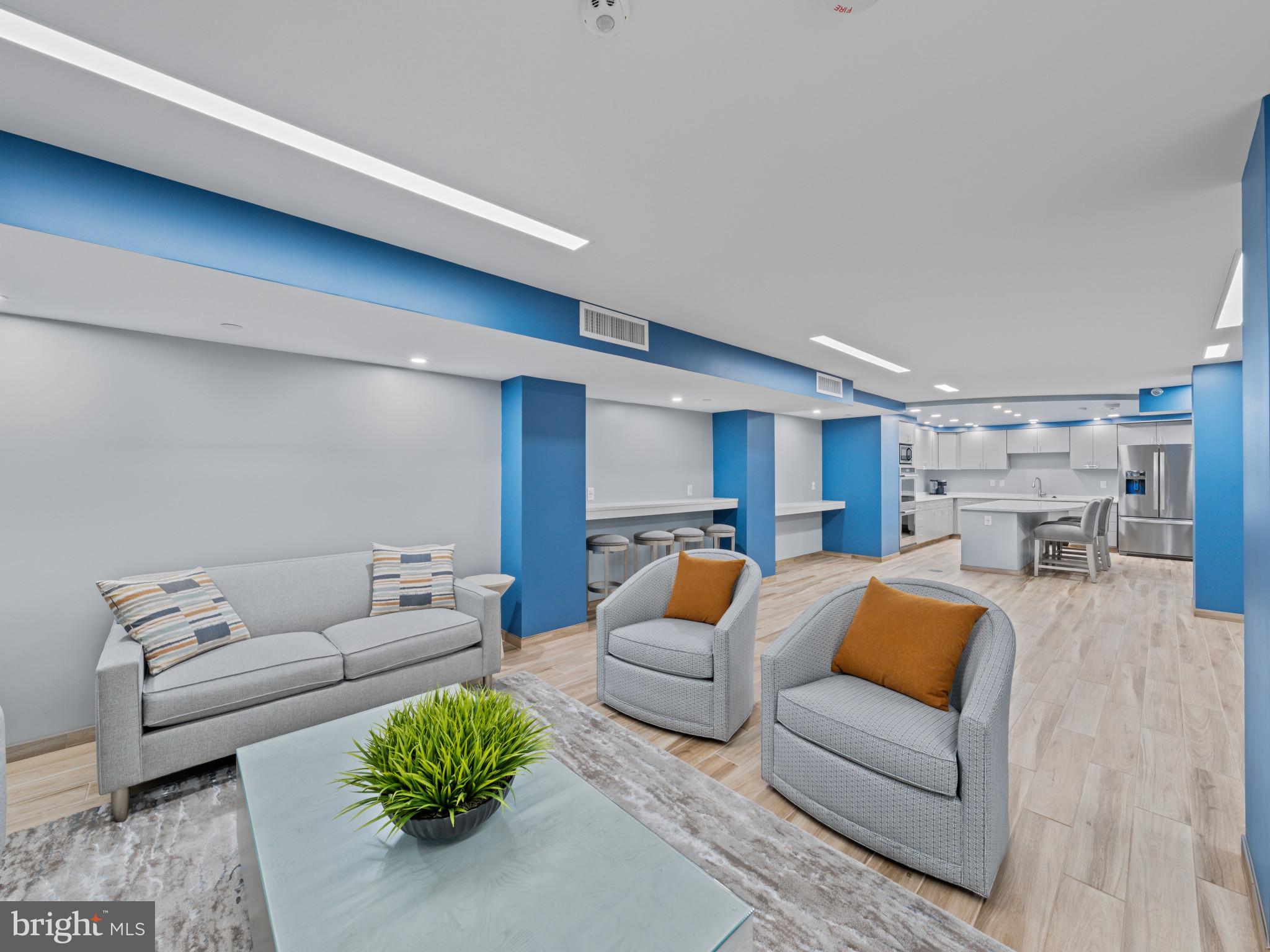 ENCORE OF MCLEAN - Residential Lease