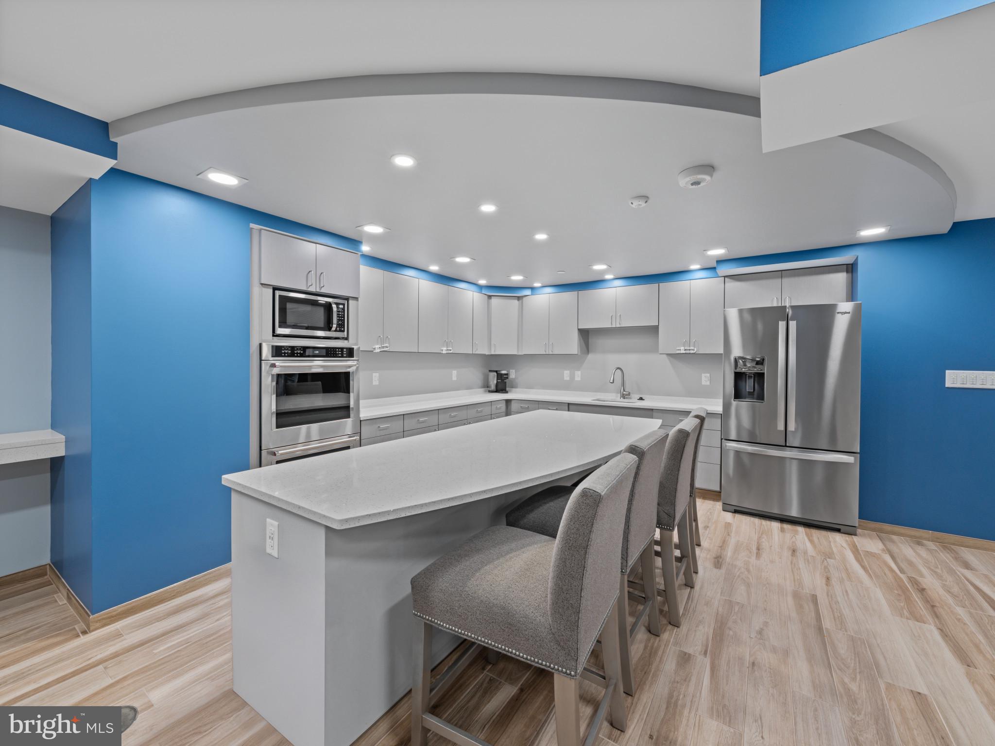 ENCORE OF MCLEAN - Residential Lease