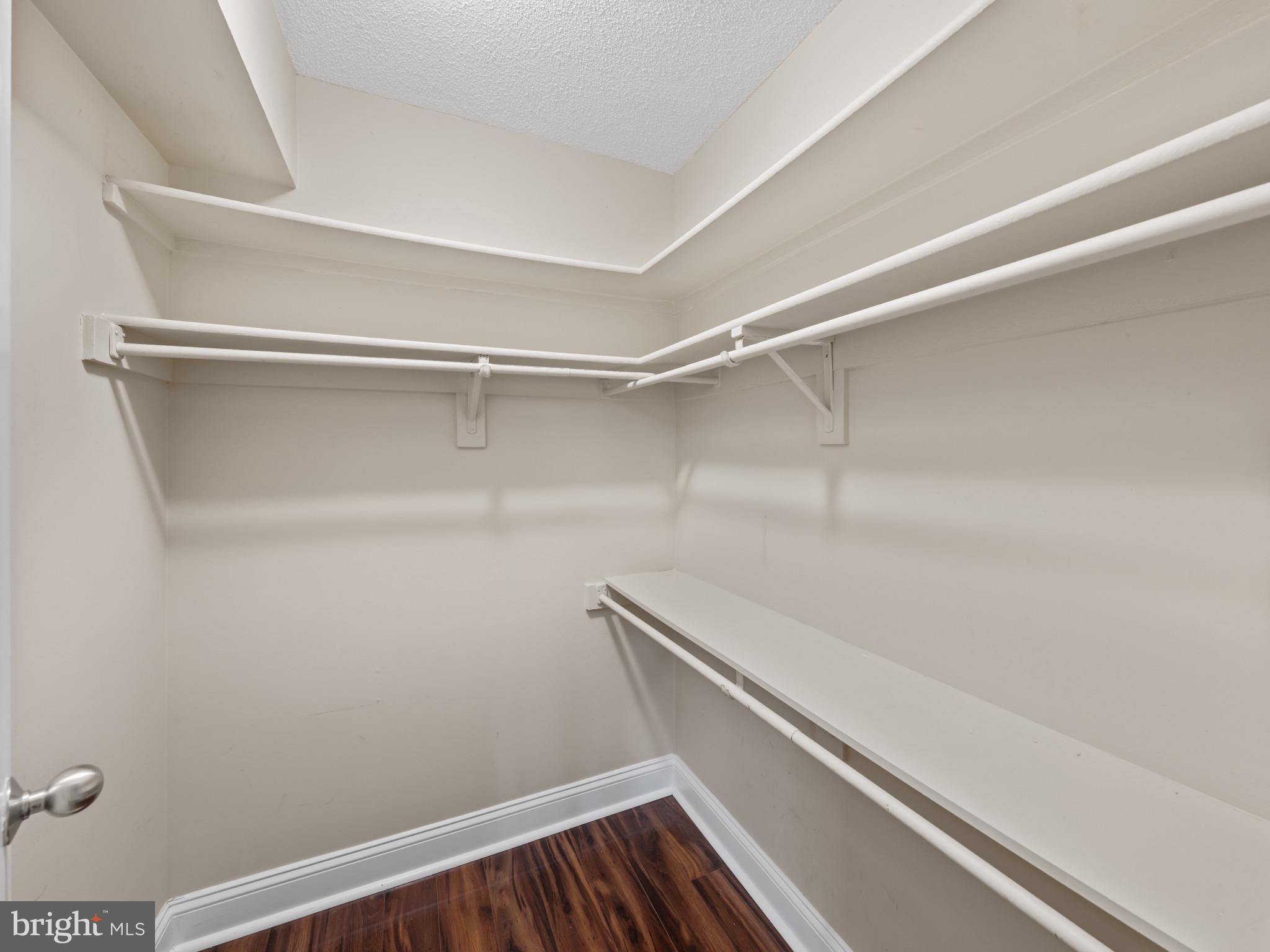 ENCORE OF MCLEAN - Residential Lease