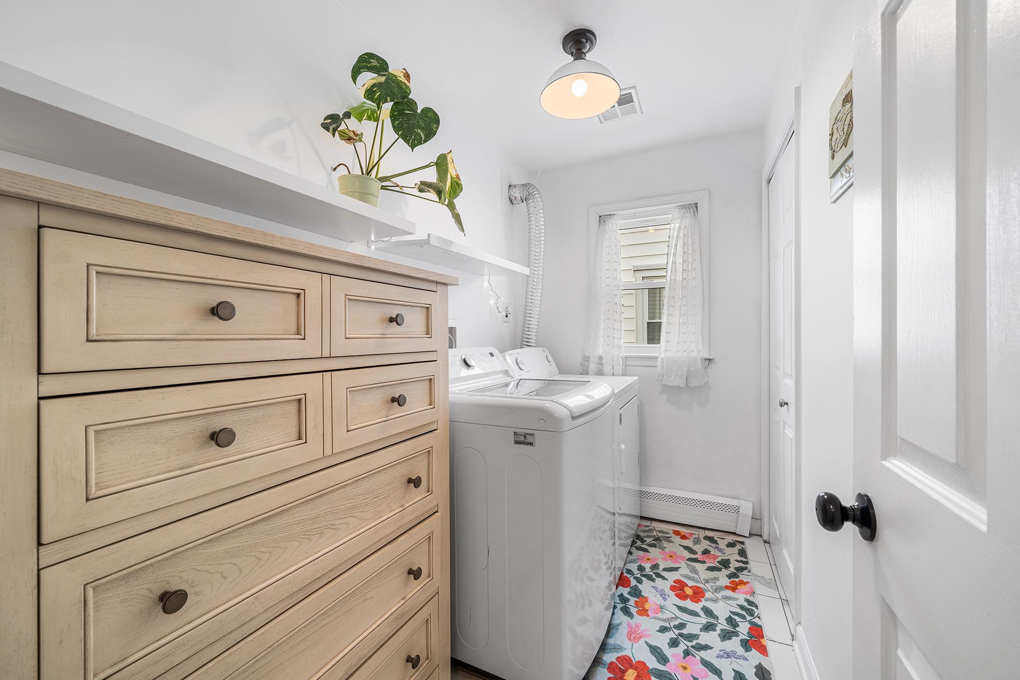KENNETT SQ BORO - Residential
