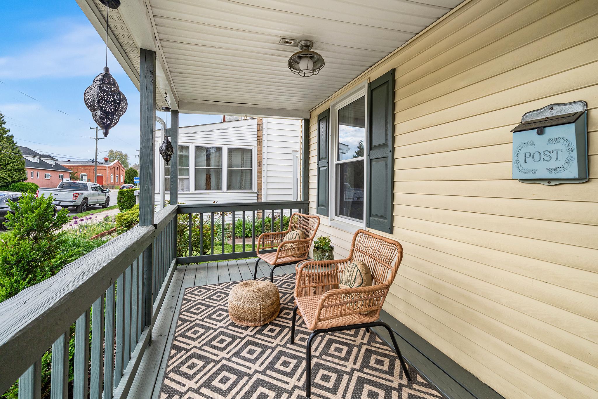 KENNETT SQ BORO - Residential