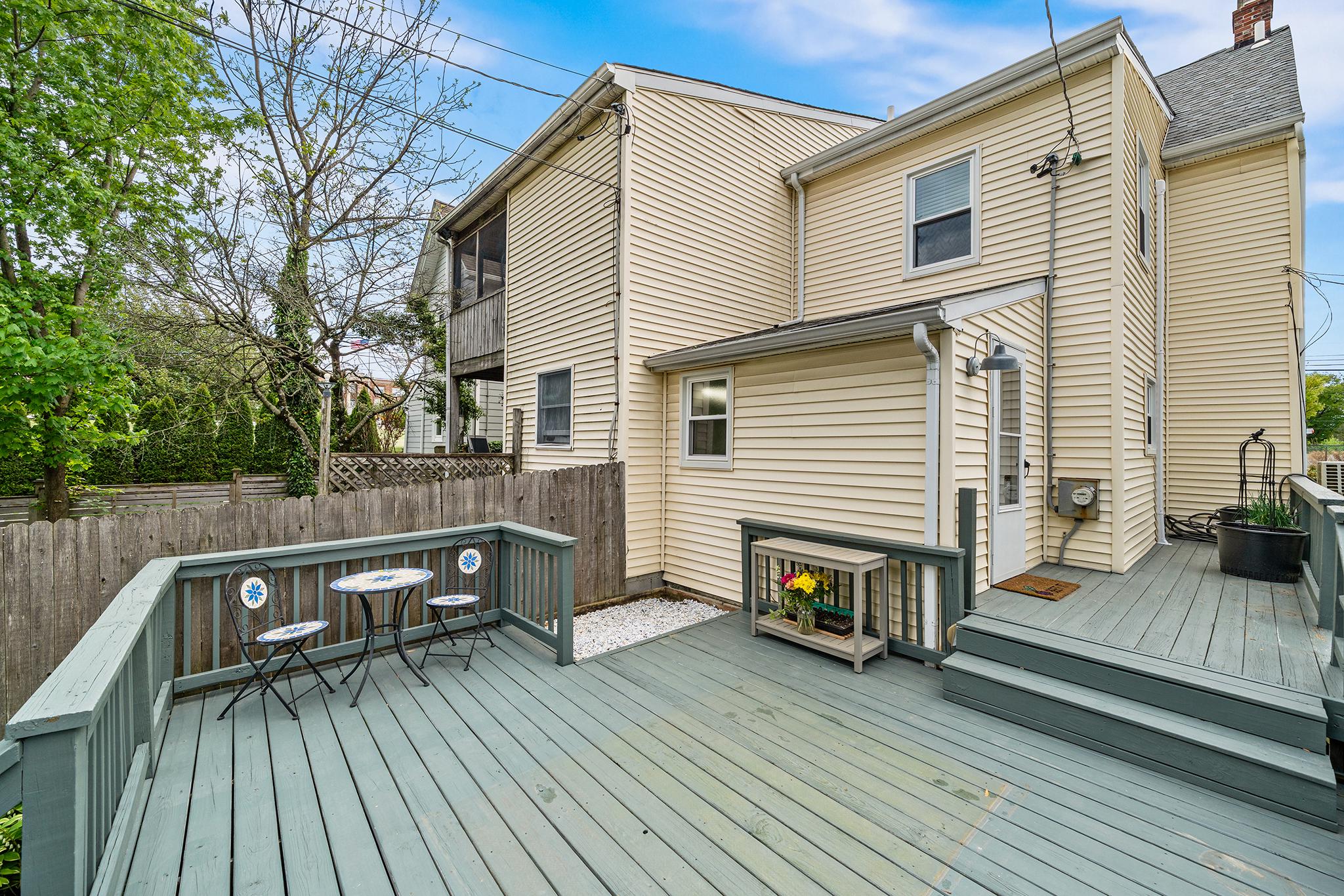 KENNETT SQ BORO - Residential