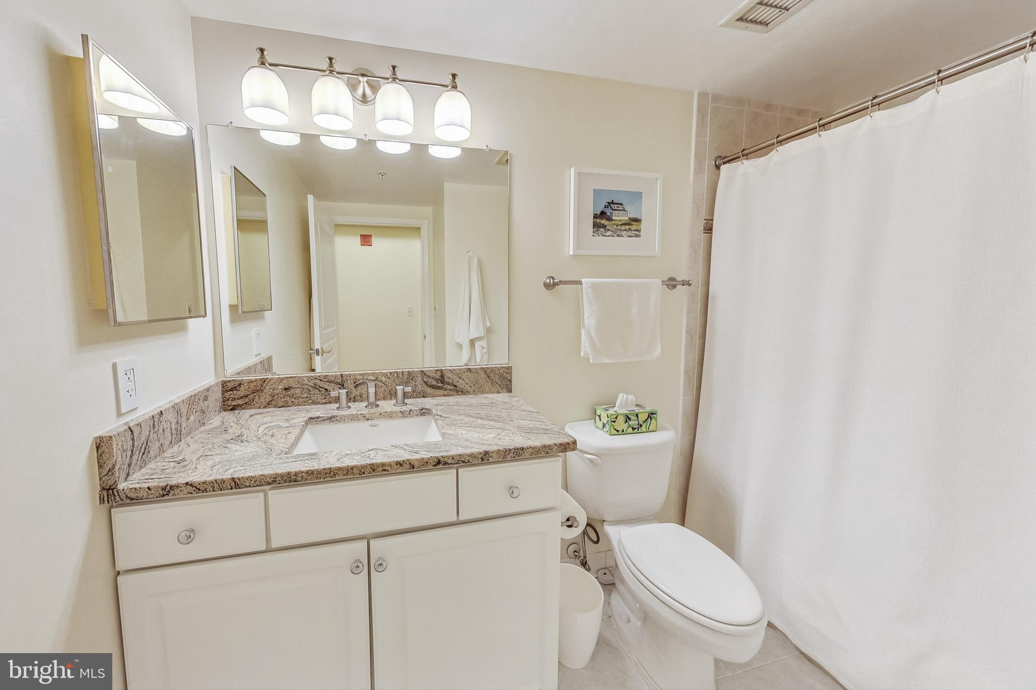 CRESCENT PLAZA - Residential