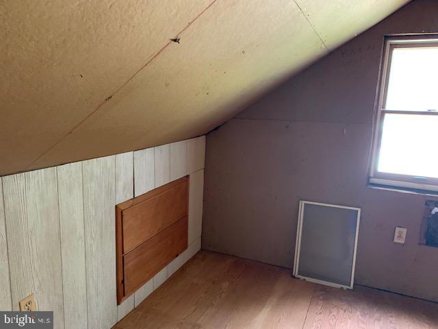 YORK TWP - Residential