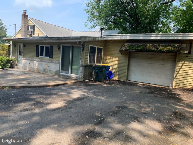 YORK TWP - Residential