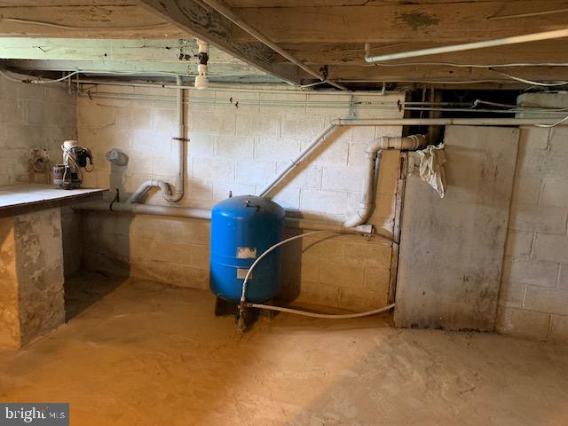 YORK TWP - Residential