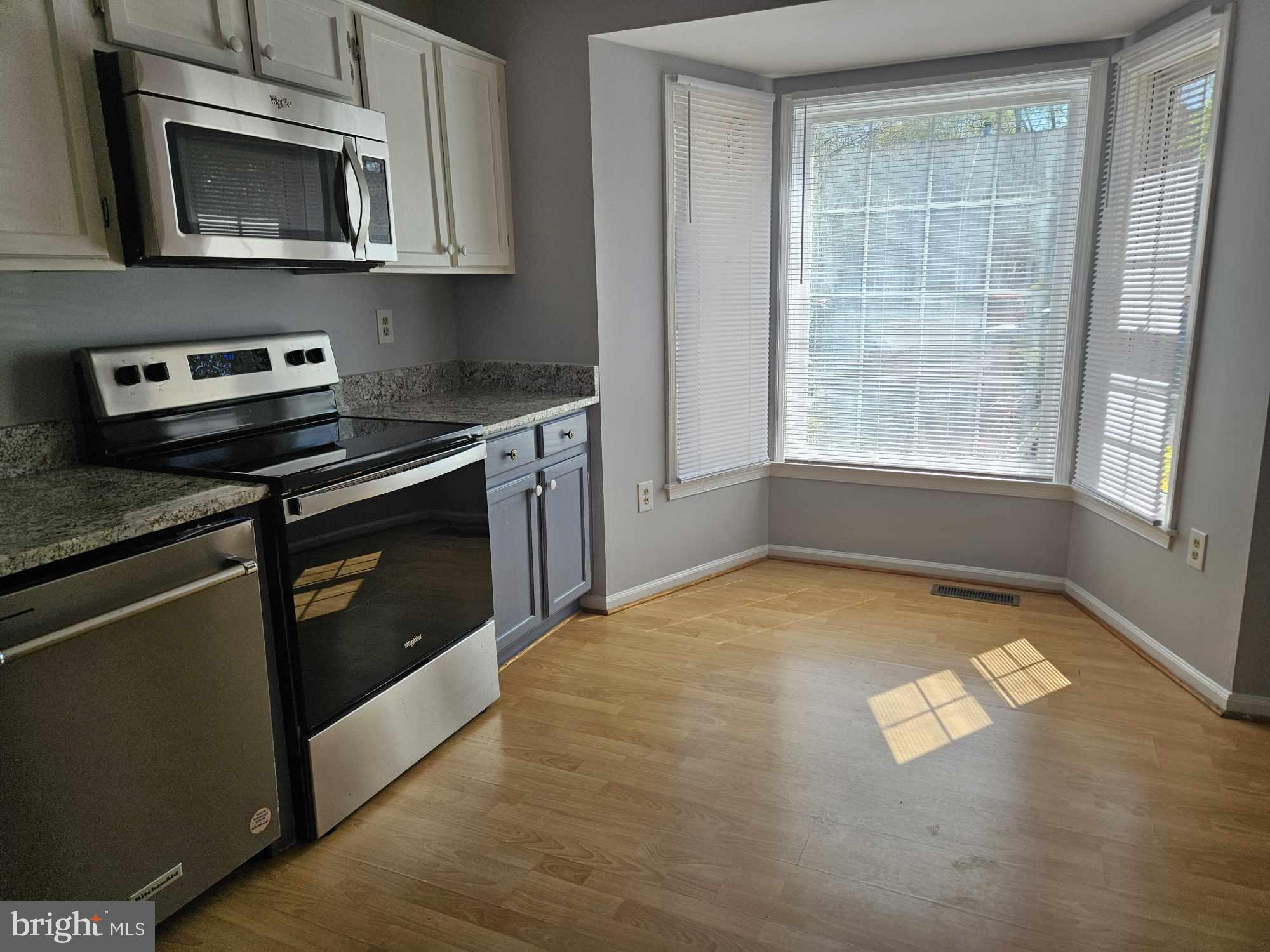 LAKE RIDGE - Residential Lease