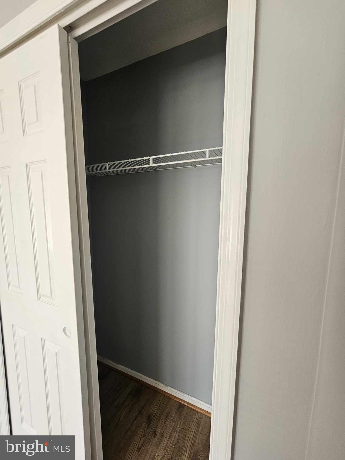 LAKE RIDGE - Residential Lease