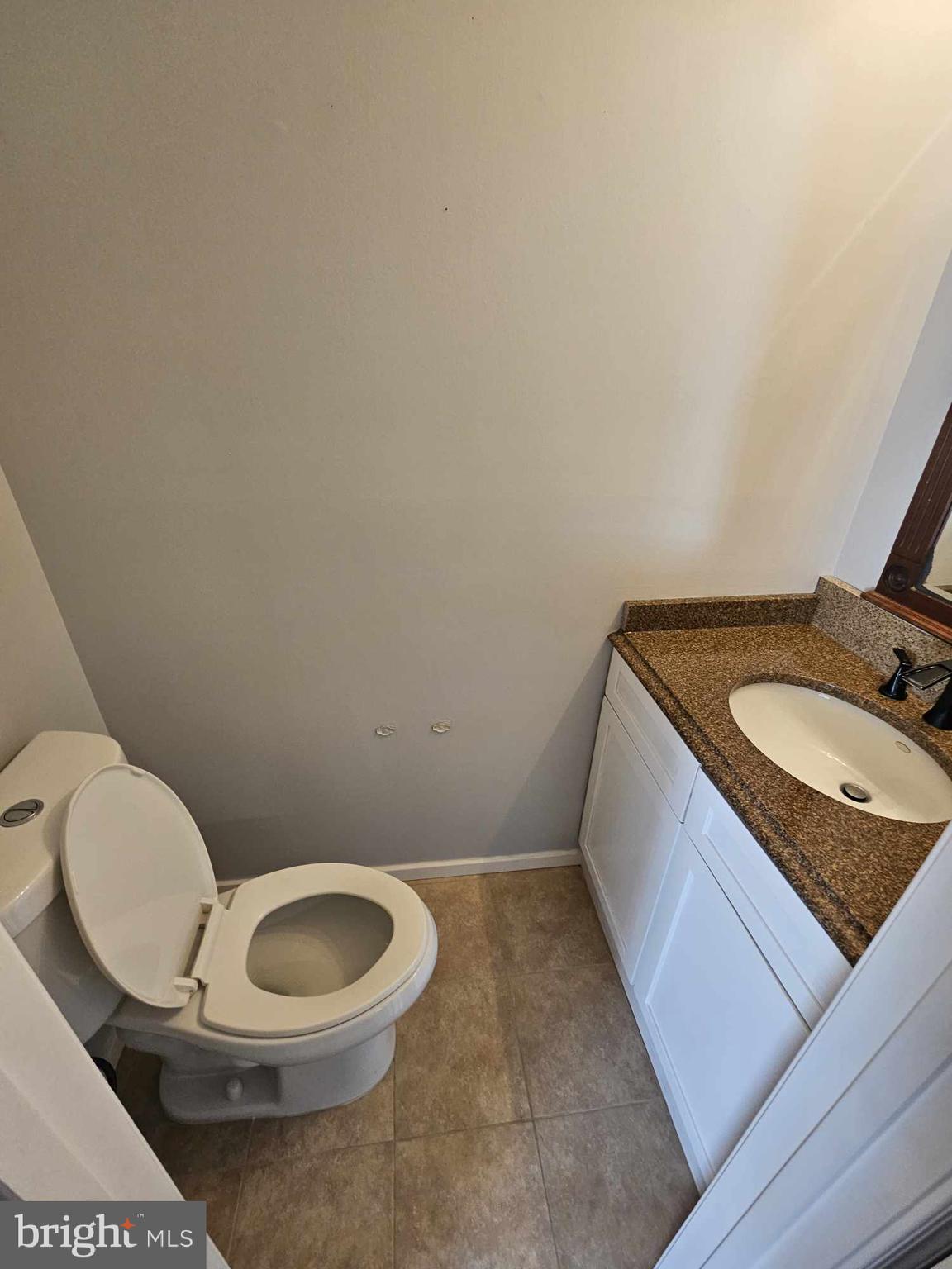 LAKE RIDGE - Residential Lease