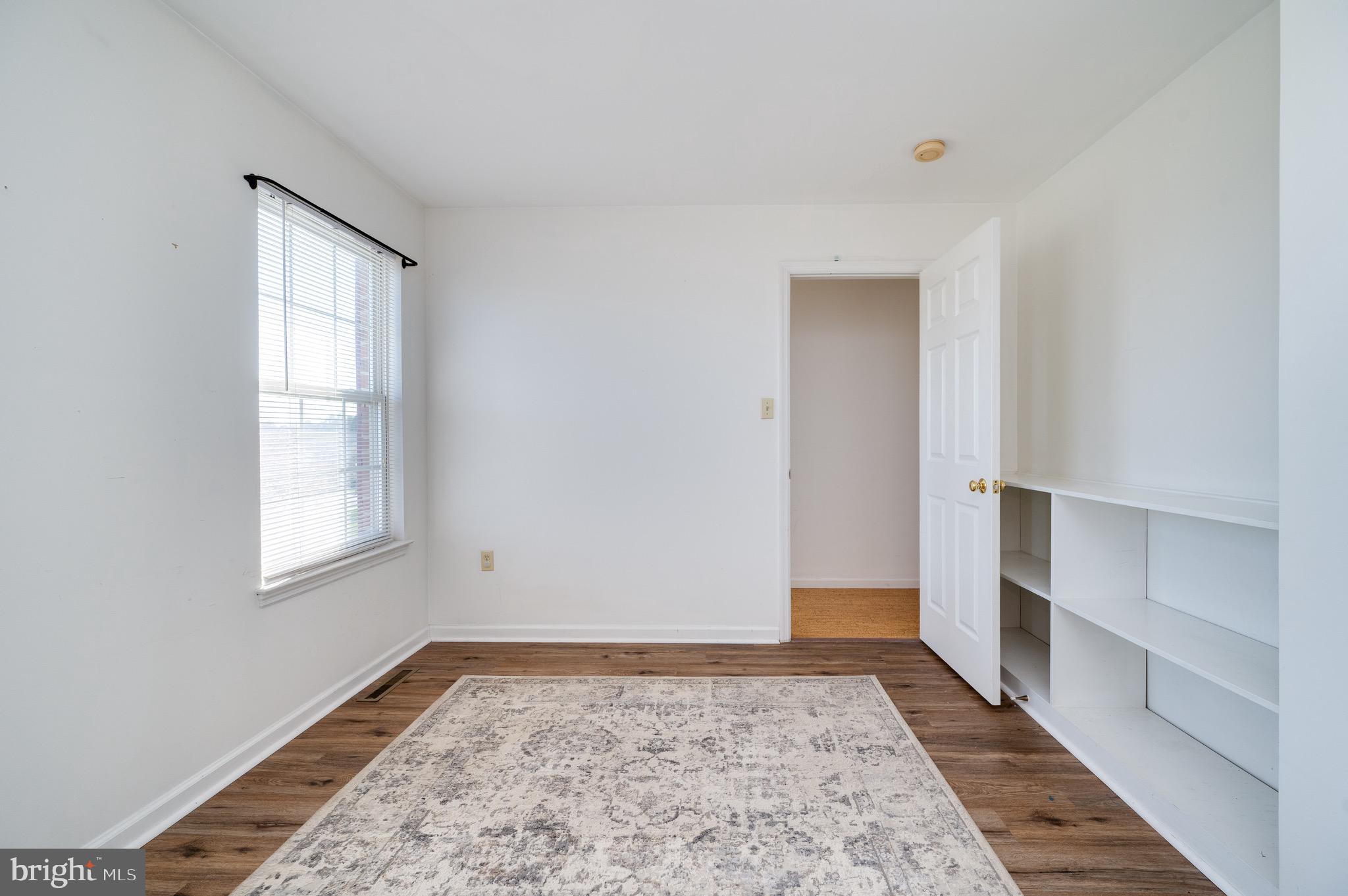 THOMAS GARDENS - Residential