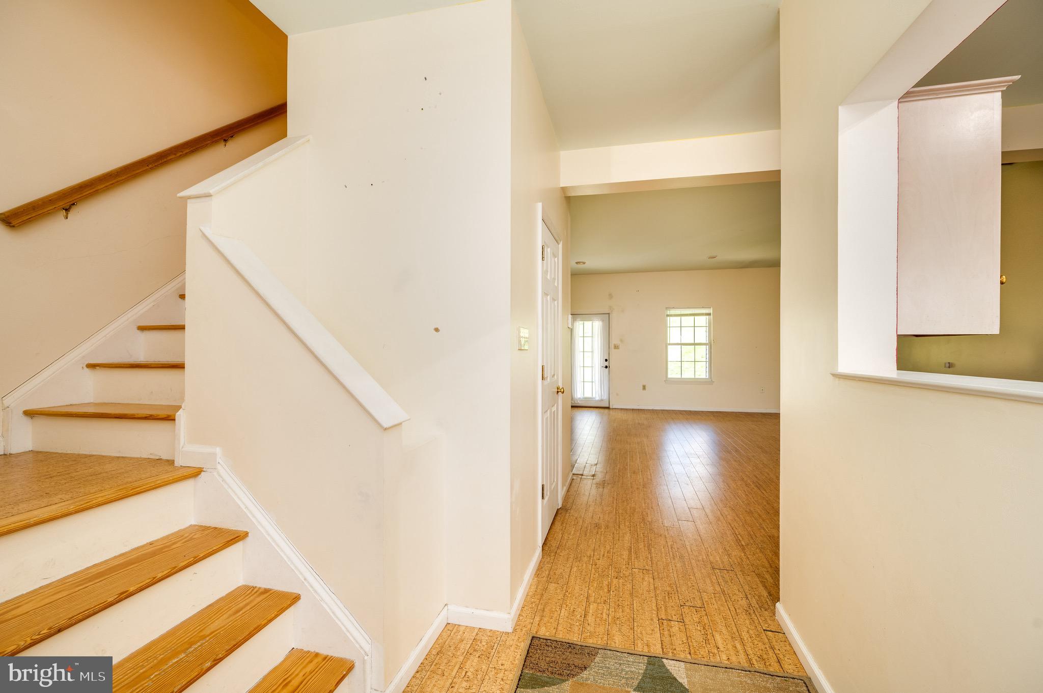 THOMAS GARDENS - Residential