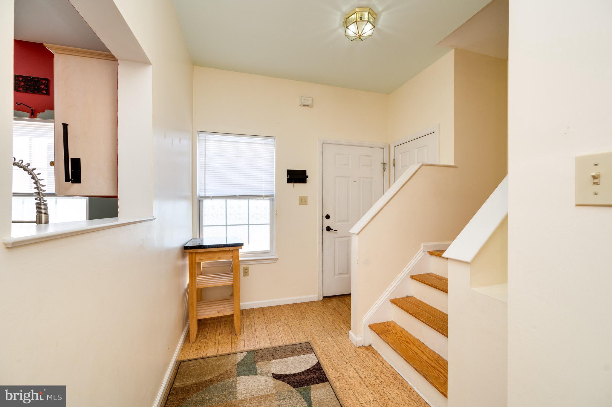 THOMAS GARDENS - Residential