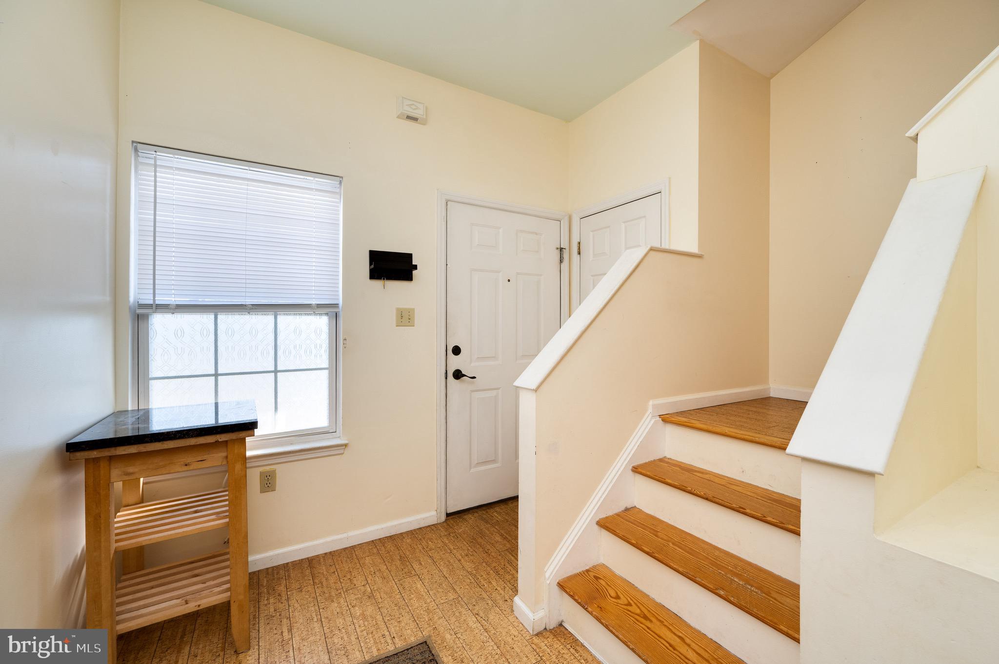 THOMAS GARDENS - Residential