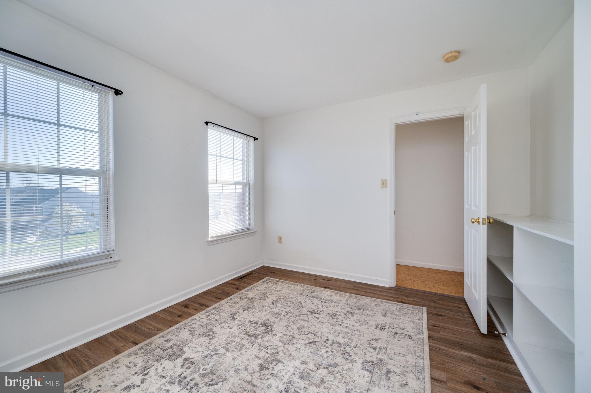 THOMAS GARDENS - Residential