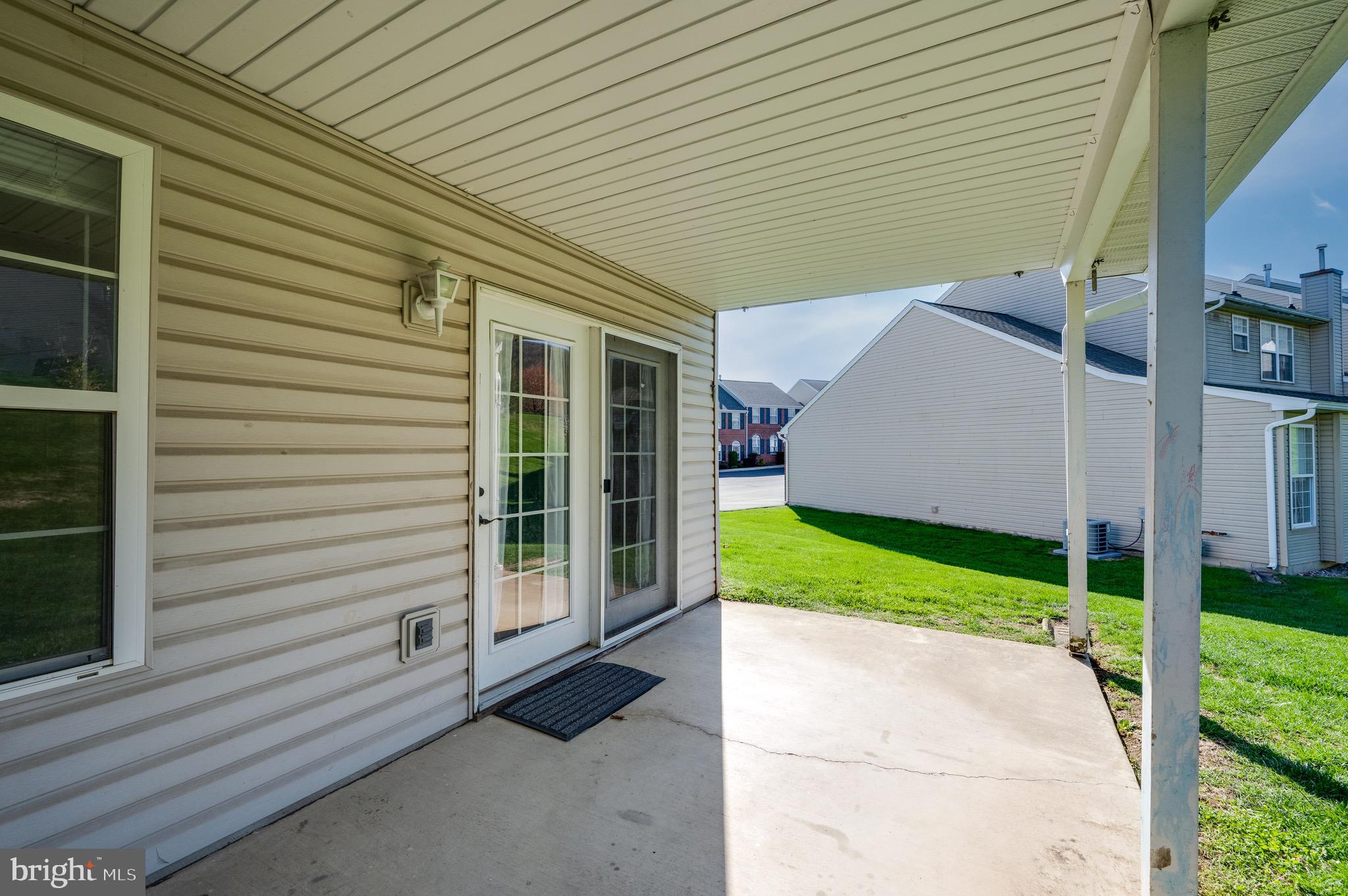 THOMAS GARDENS - Residential