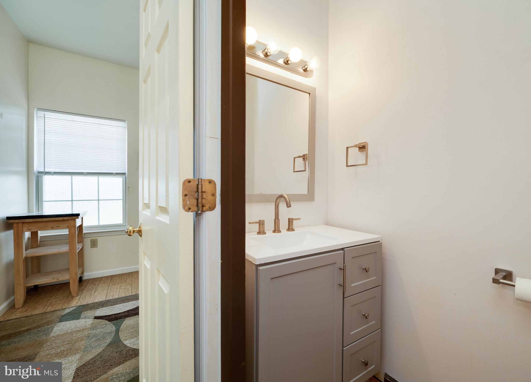 THOMAS GARDENS - Residential