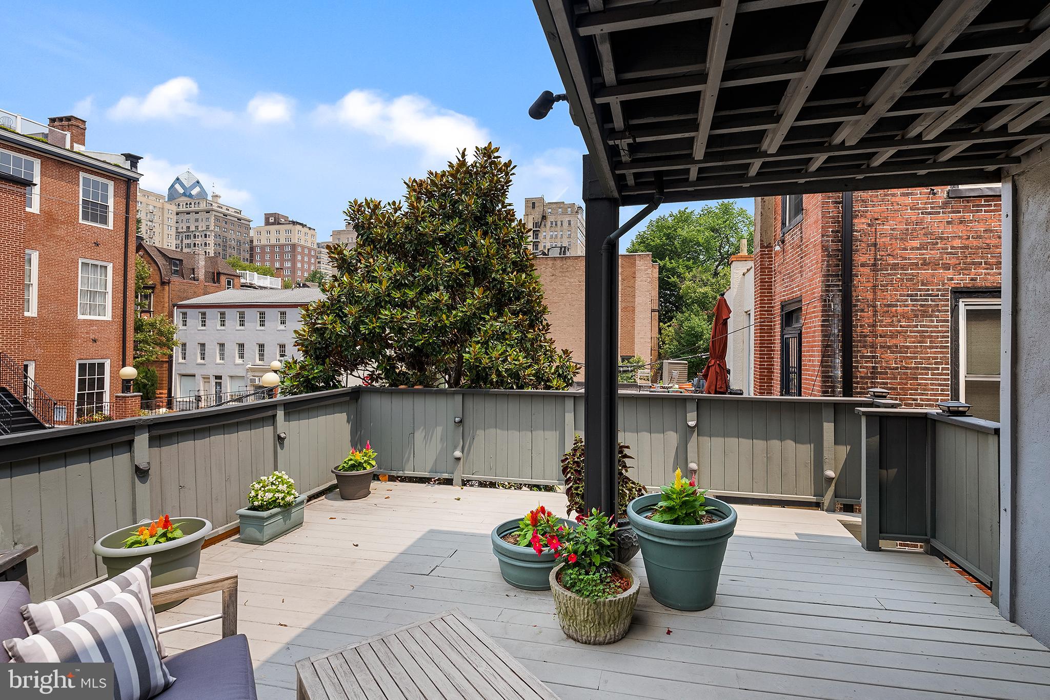 RITTENHOUSE SQUARE - Residential