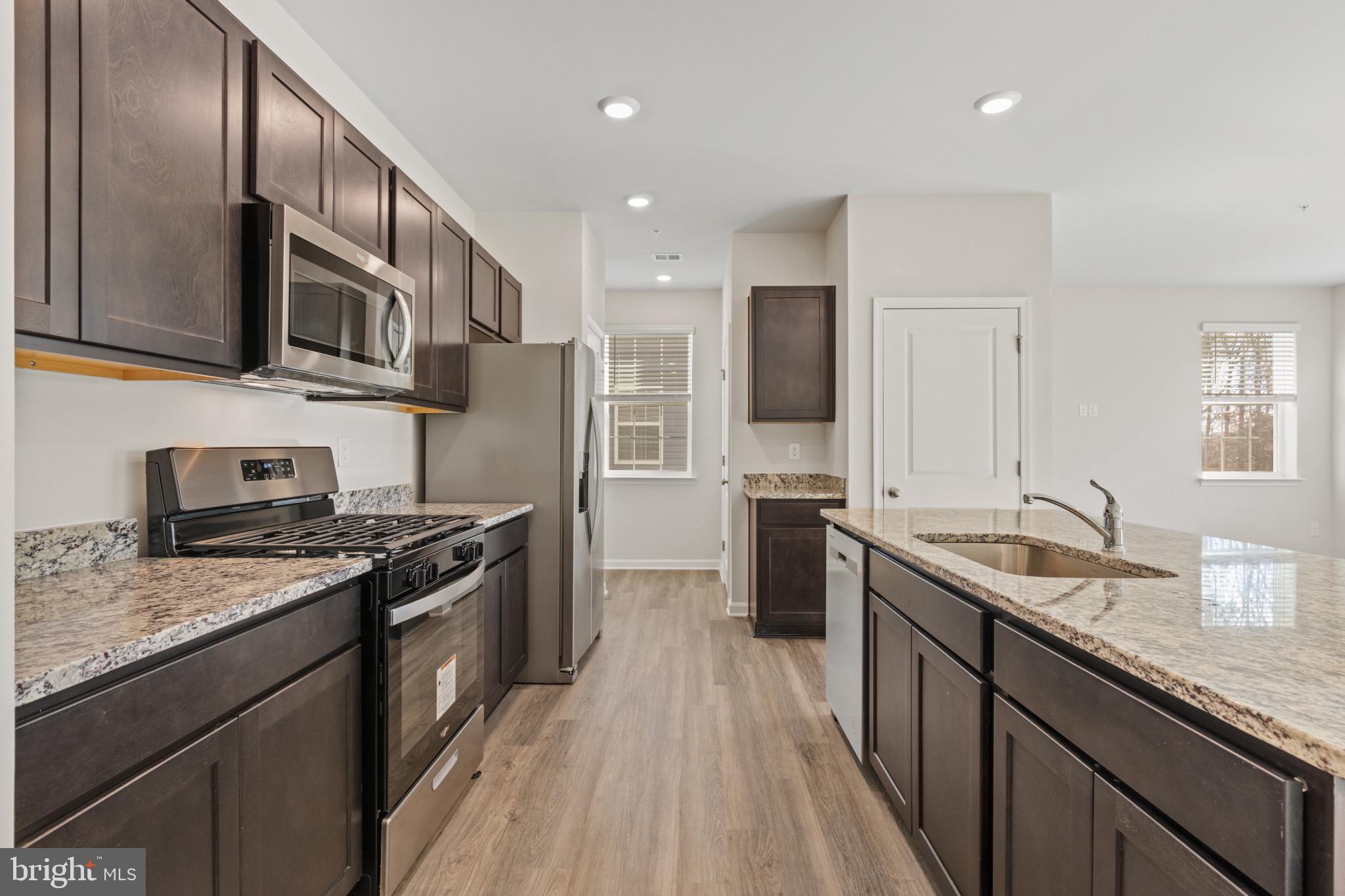 RIDGELY'S RESERVE - Residential