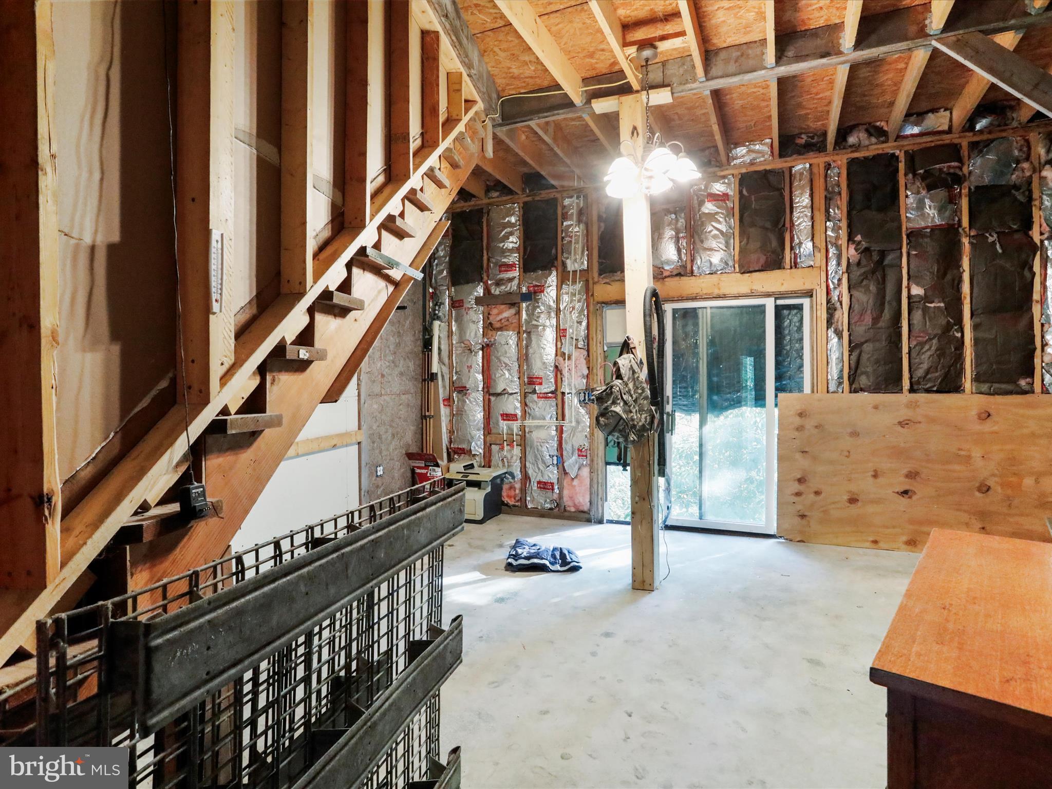 MOUNTAIN RIVER RETREAT - Residential