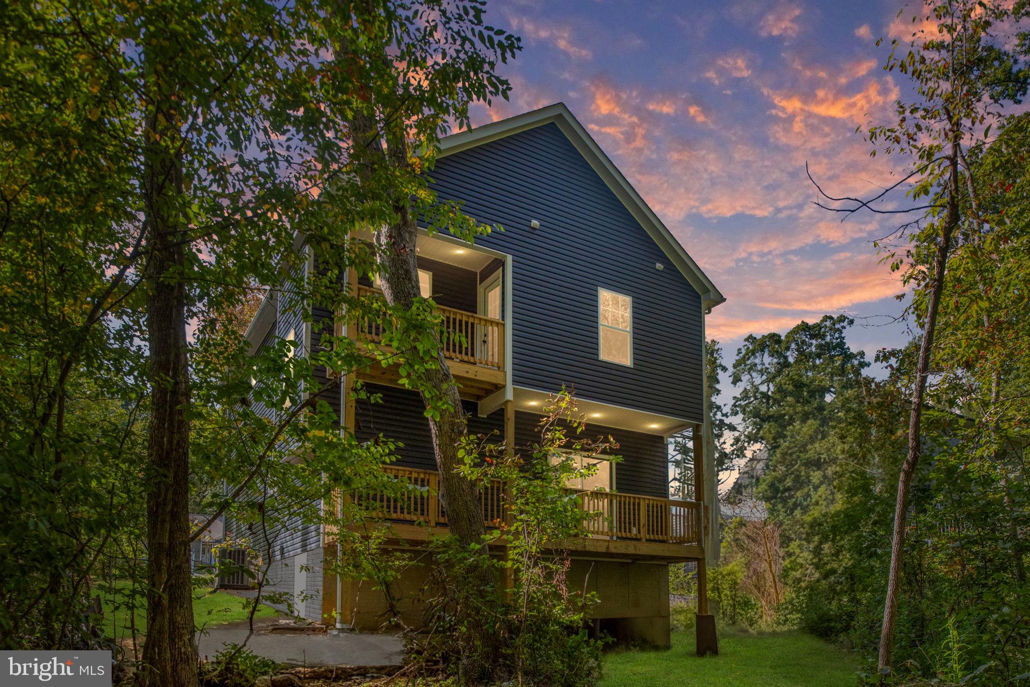 LAKE OF THE WOODS - Residential