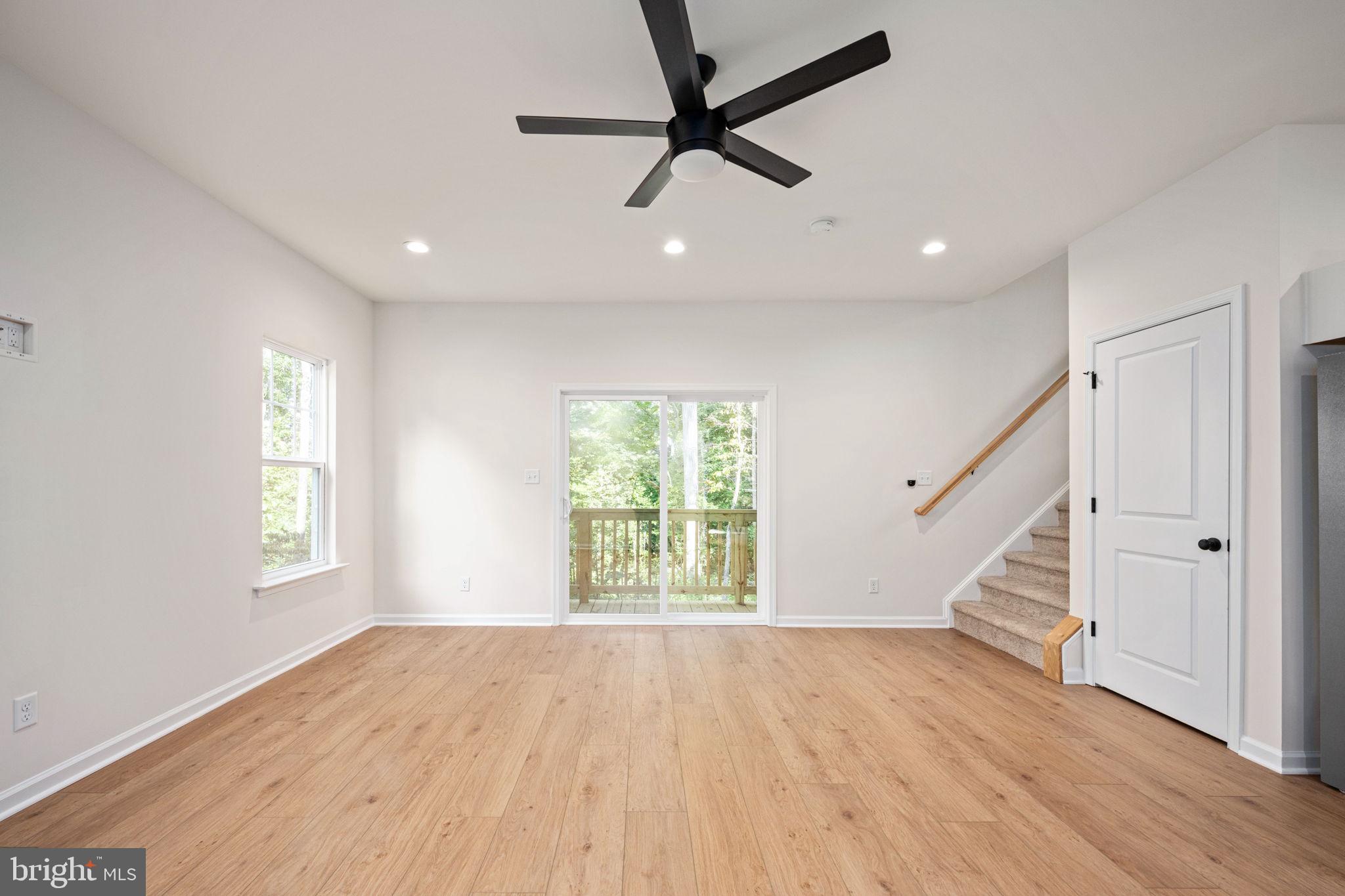 LAKE OF THE WOODS - Residential