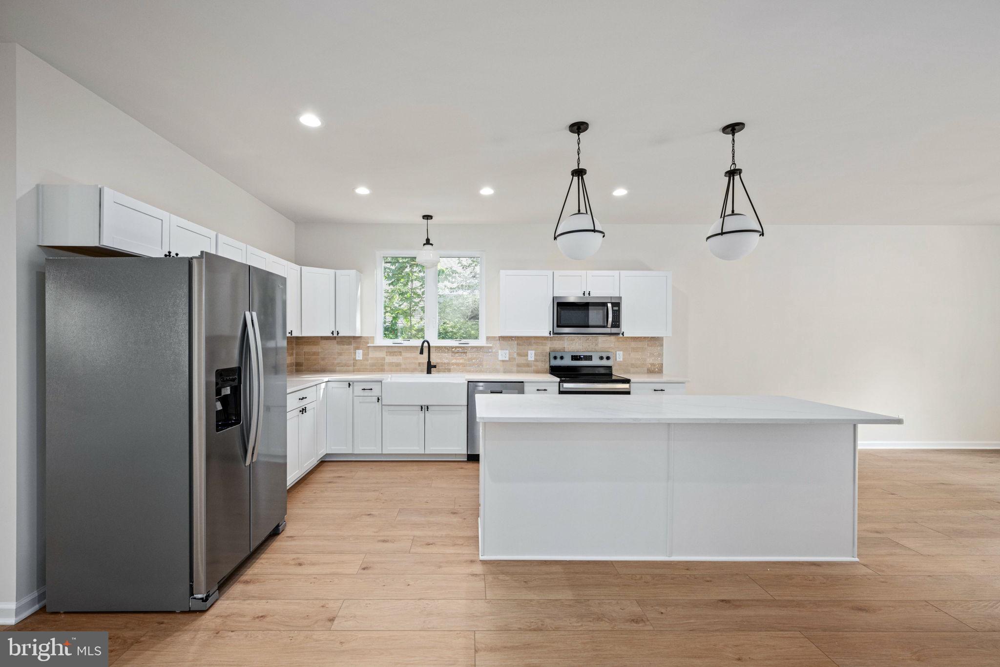 LAKE OF THE WOODS - Residential