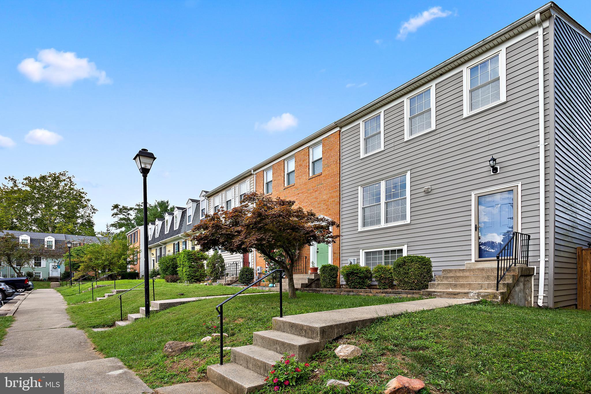 GLADE TOWN - Residential