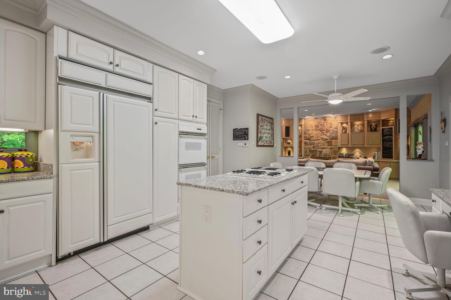 GROSVENOR WOODS - Residential