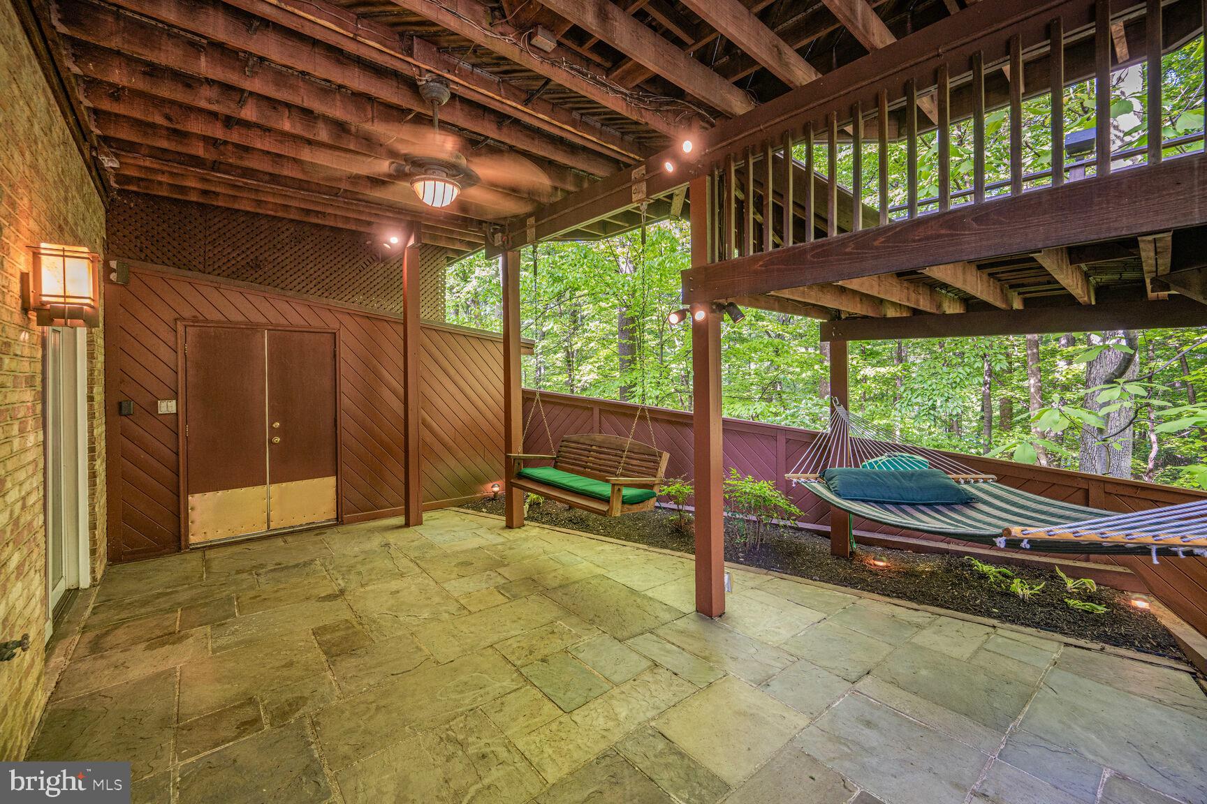 GROSVENOR WOODS - Residential