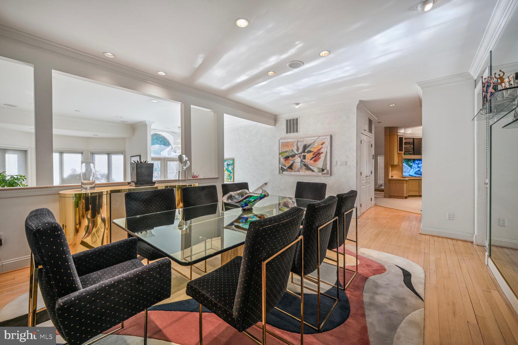 GROSVENOR WOODS - Residential