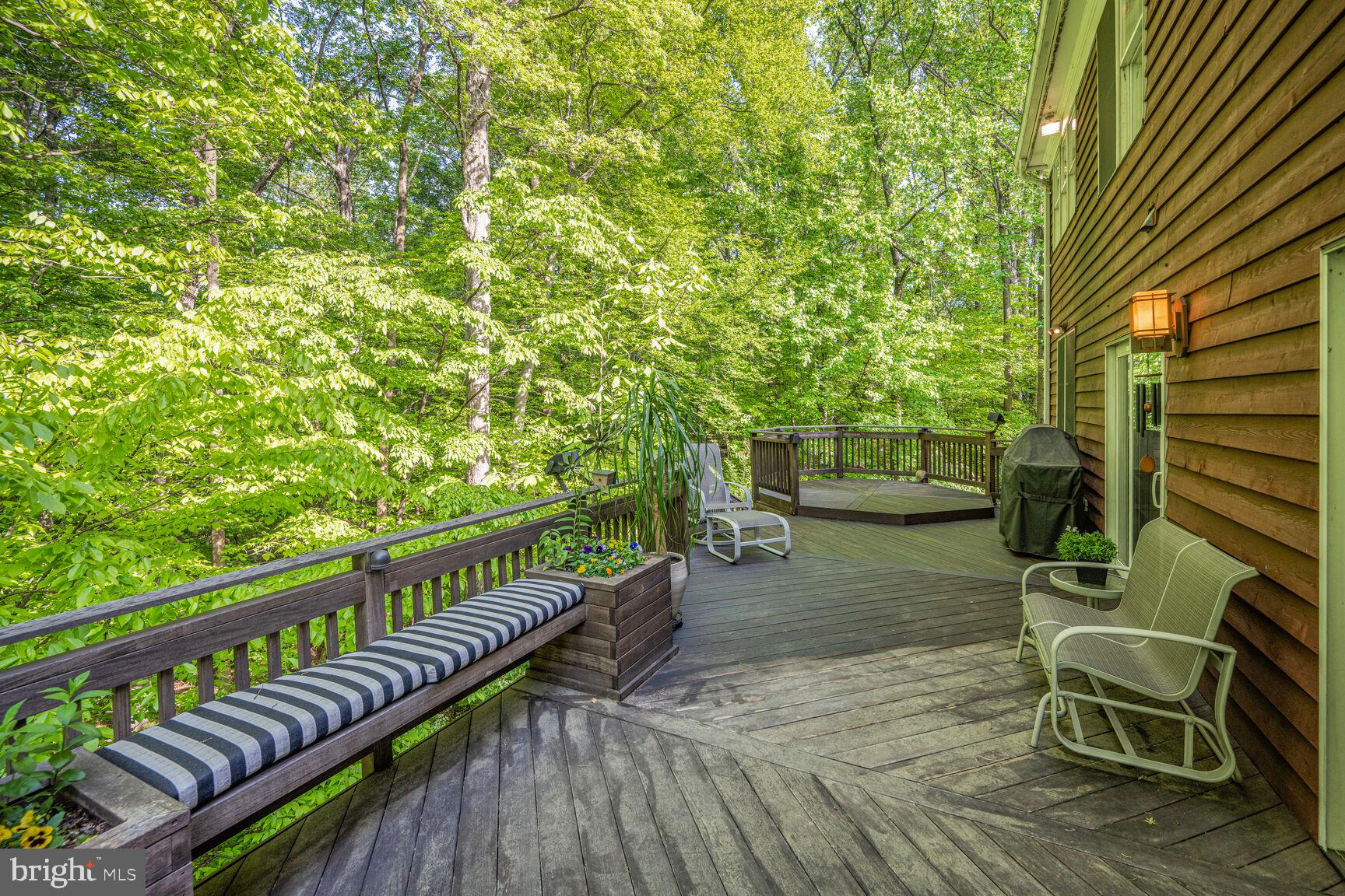 GROSVENOR WOODS - Residential