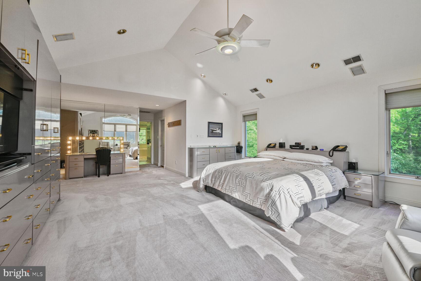 GROSVENOR WOODS - Residential