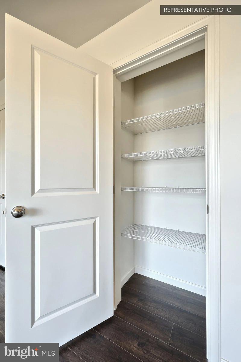 THE SEASONS - Residential