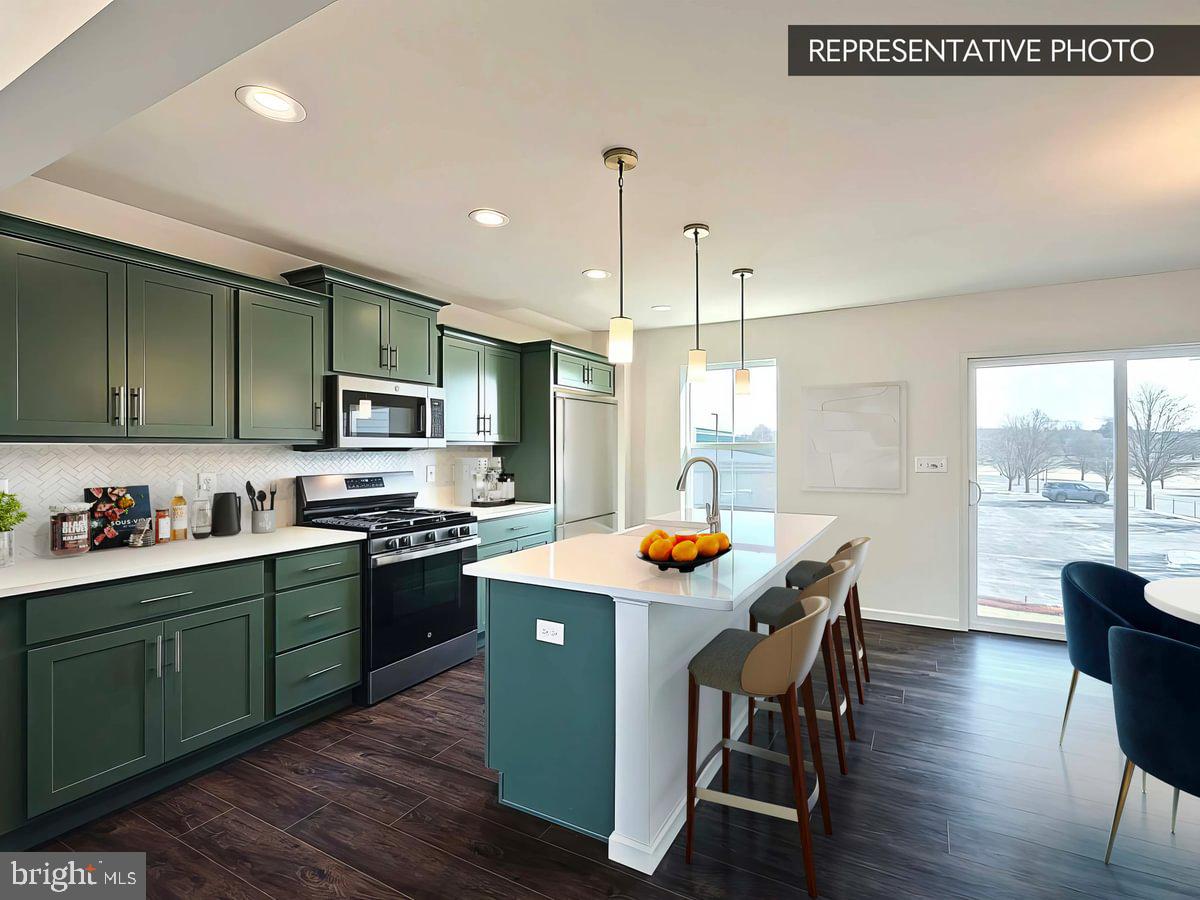 WILLOW PLAN AT THE SEASONS