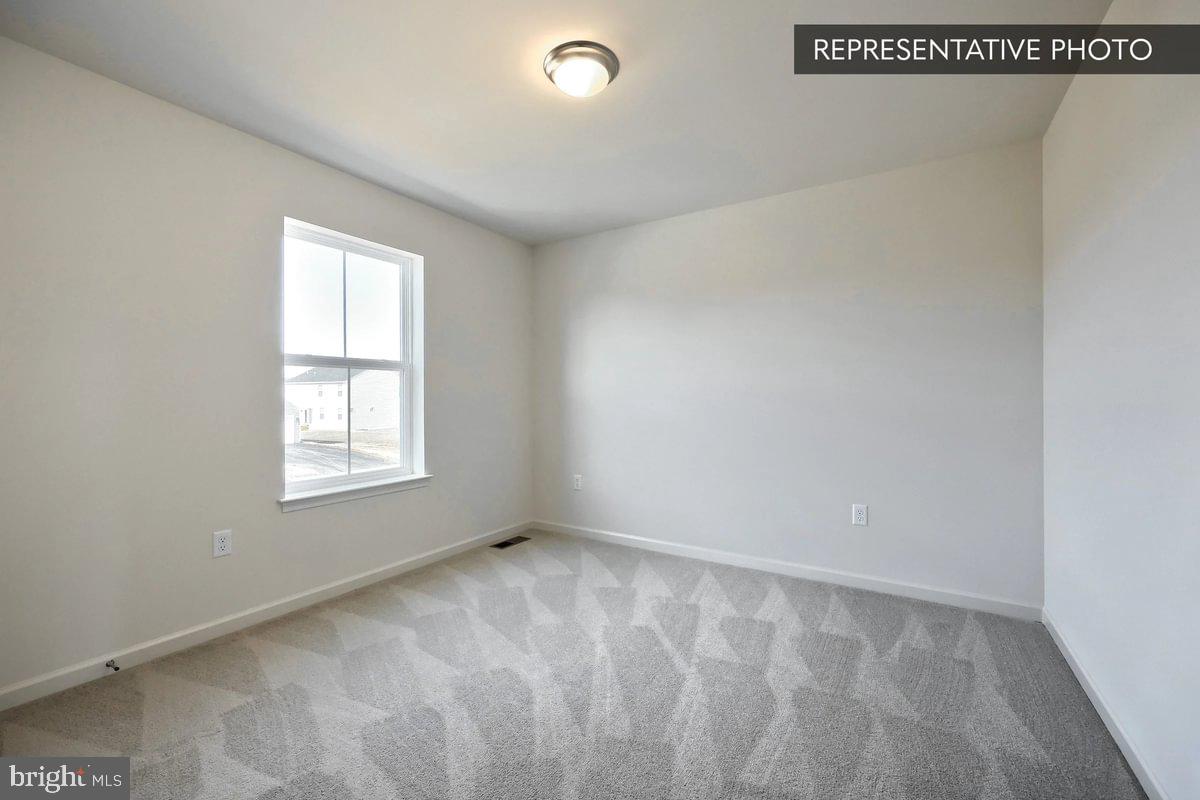 THE SEASONS - Residential